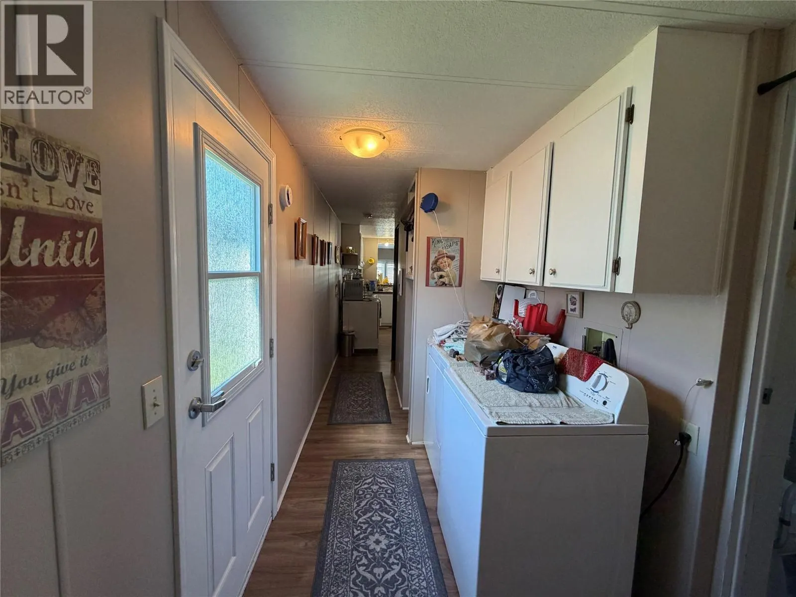 1601 COLUMBIA Avenue Unit# 17