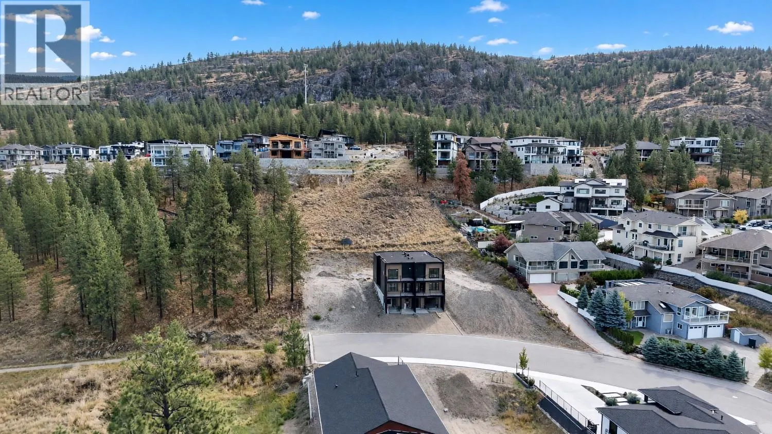 2830 EVERGREEN Drive Unit# 101