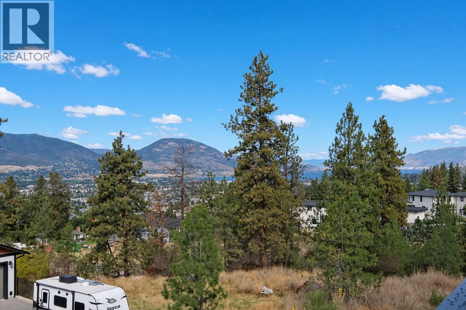 2830 EVERGREEN Drive Unit# 102