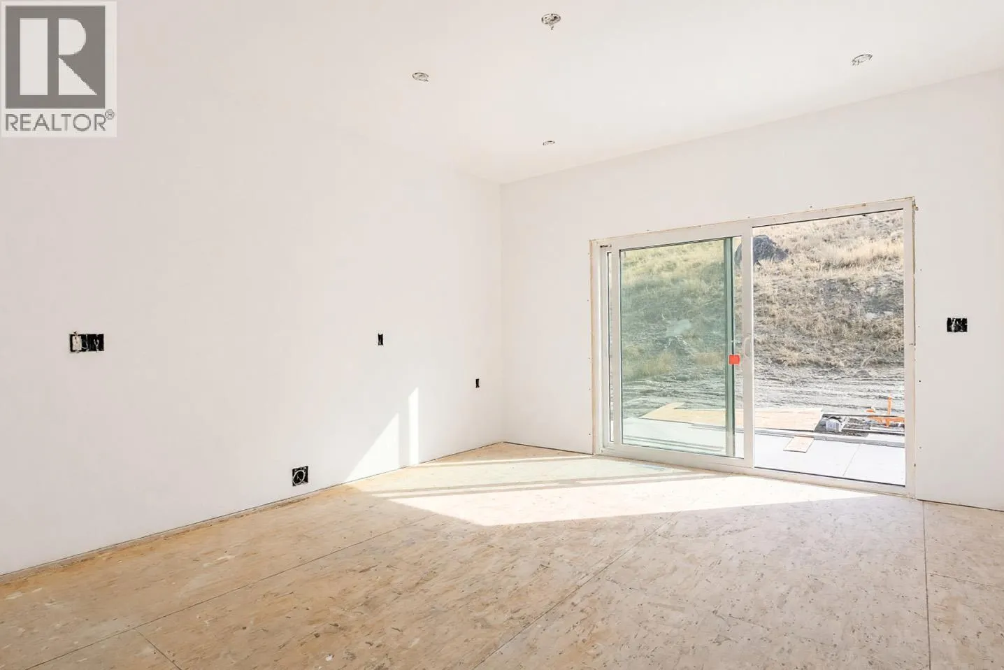 2830 EVERGREEN Drive Unit# 102