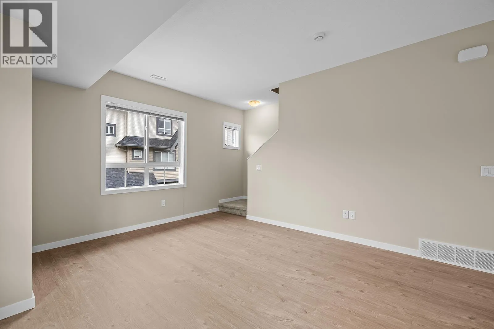 680 Old Meadows Road Unit# 17