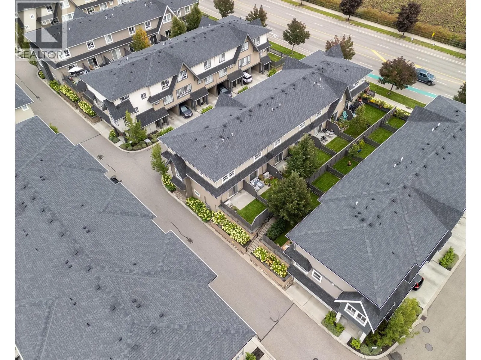 680 Old Meadows Road Unit# 17