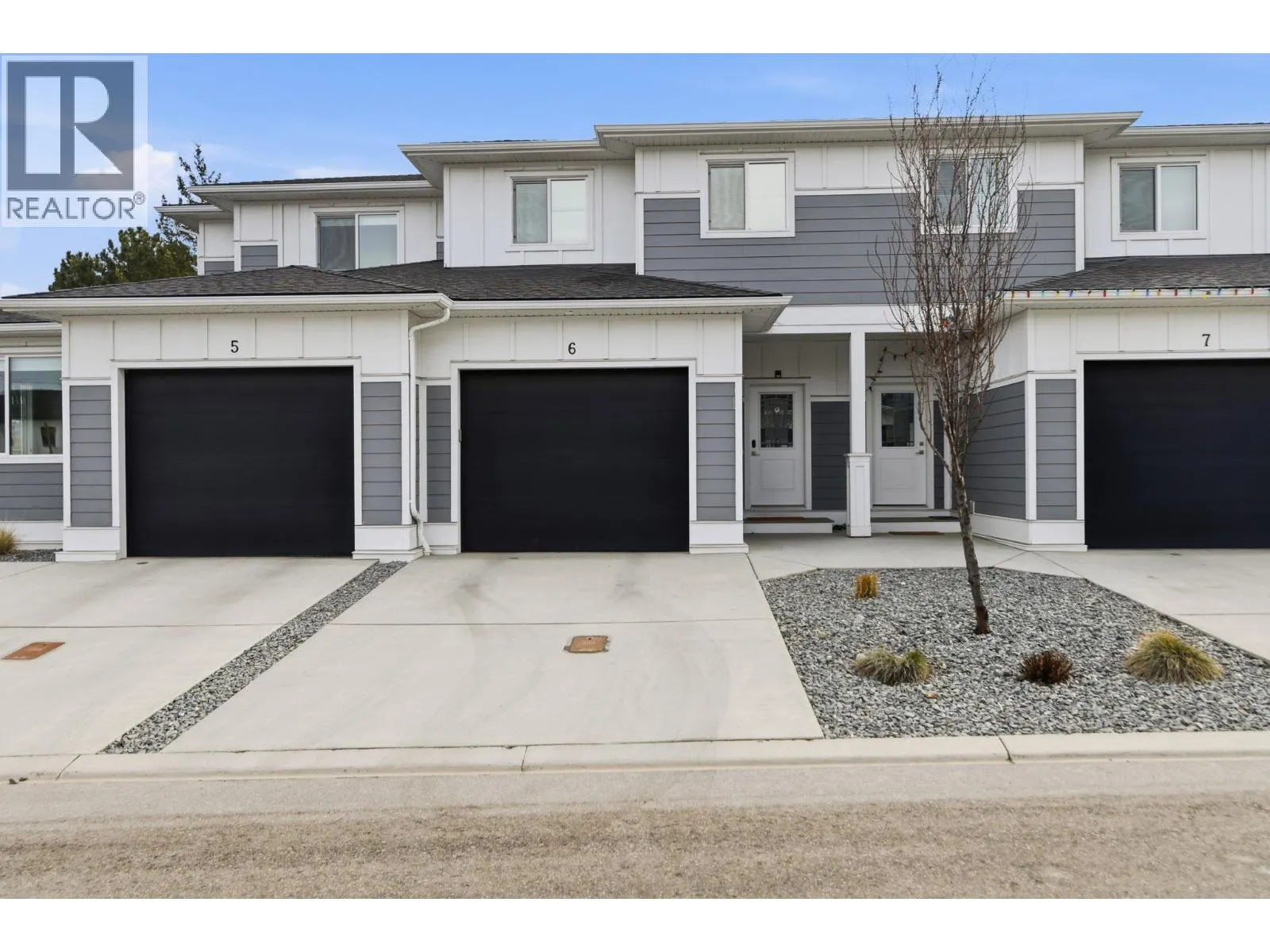 1999 15 Avenue Unit# 6