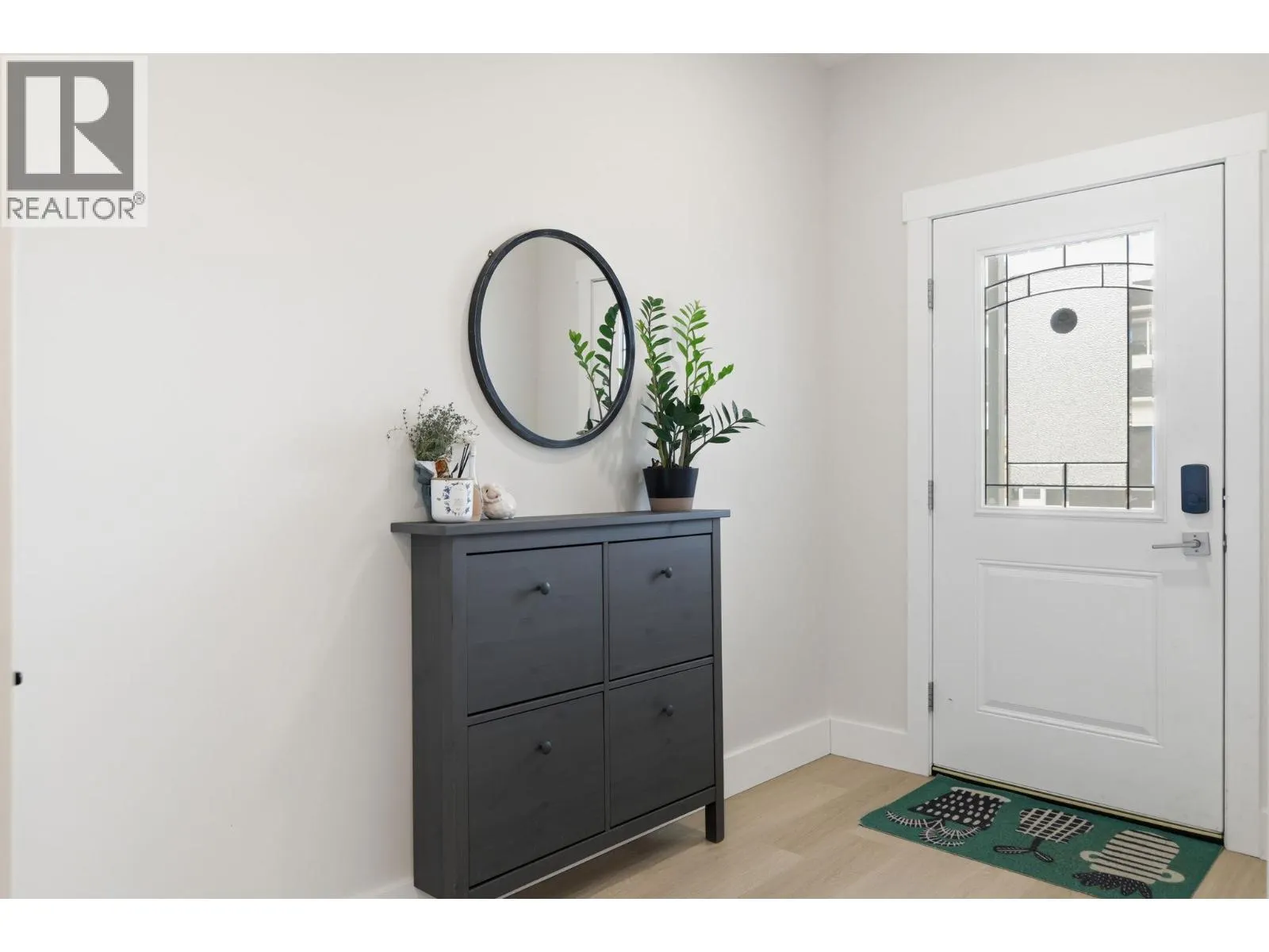 1999 15 Avenue Unit# 6
