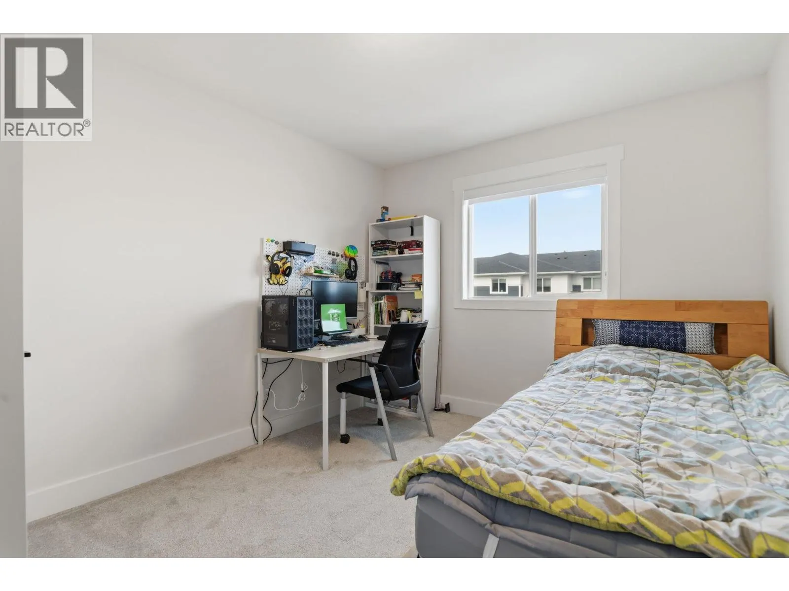 1999 15 Avenue Unit# 6