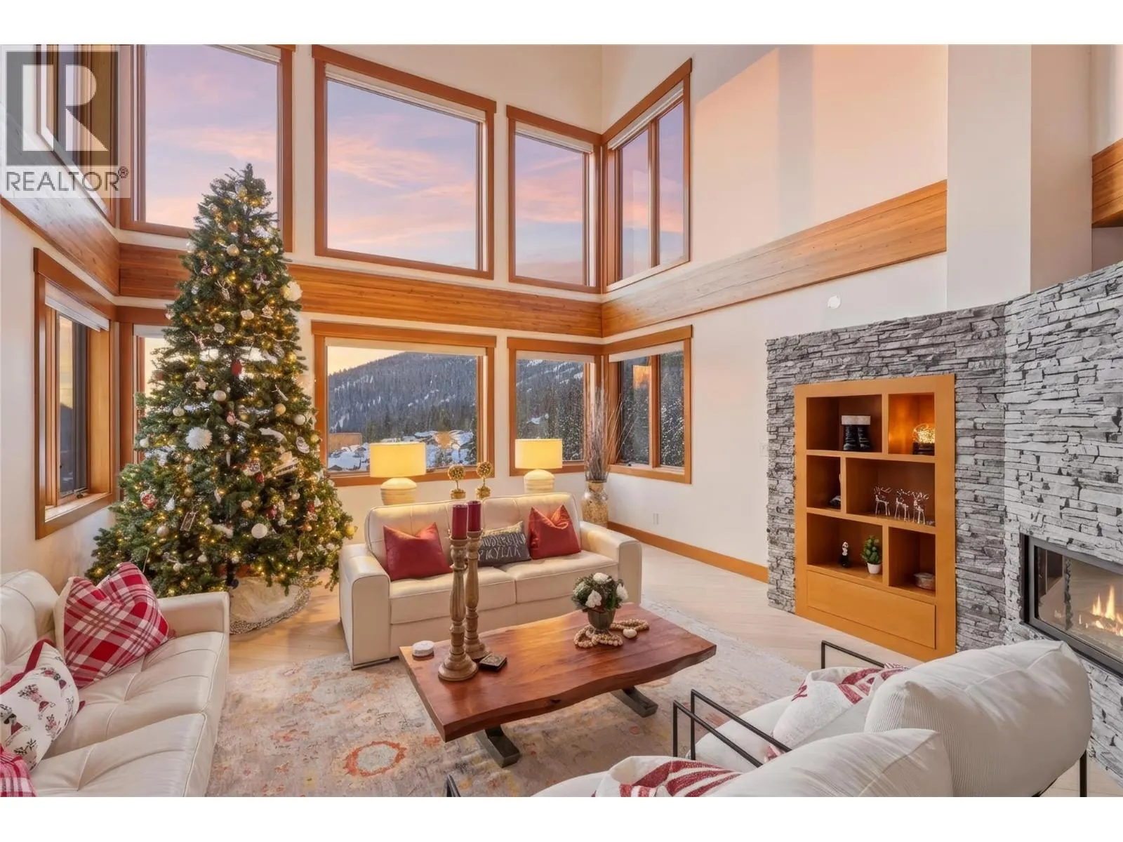 4249 Bella Vista Drive