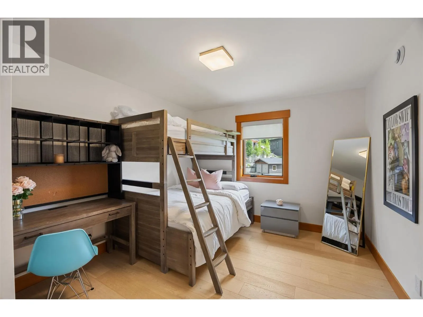 4249 Bella Vista Drive