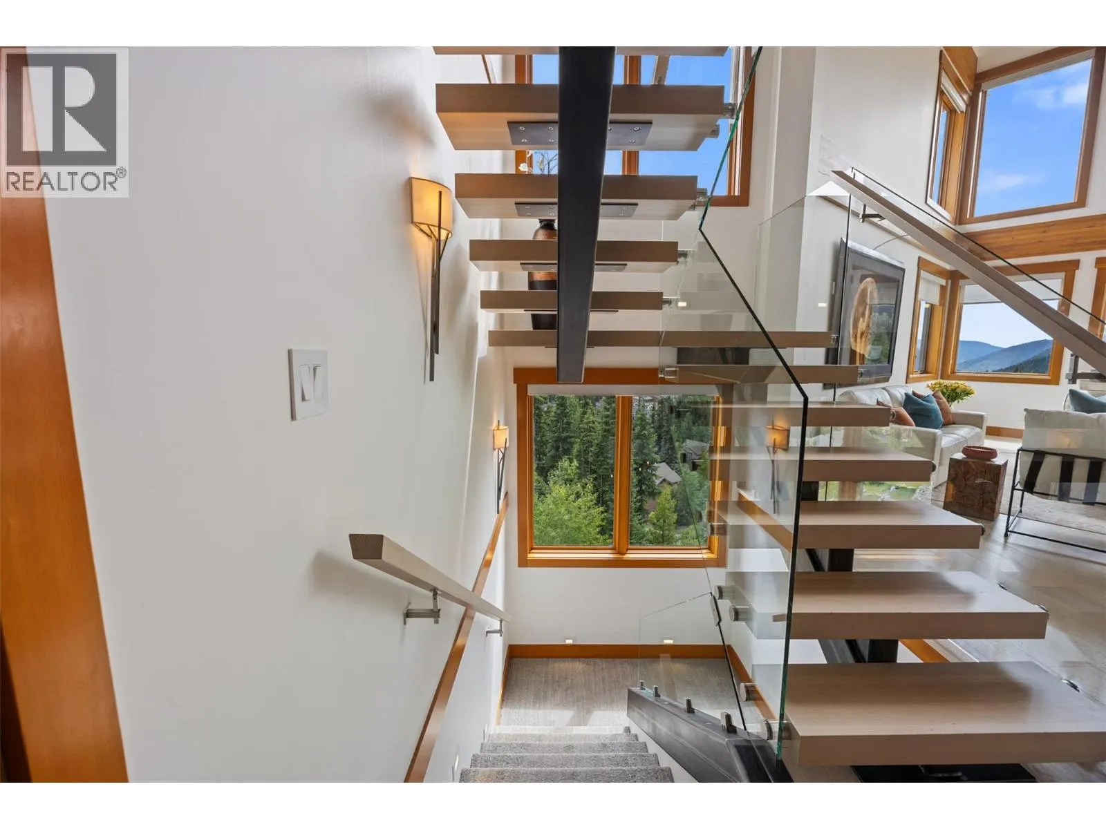 4249 Bella Vista Drive