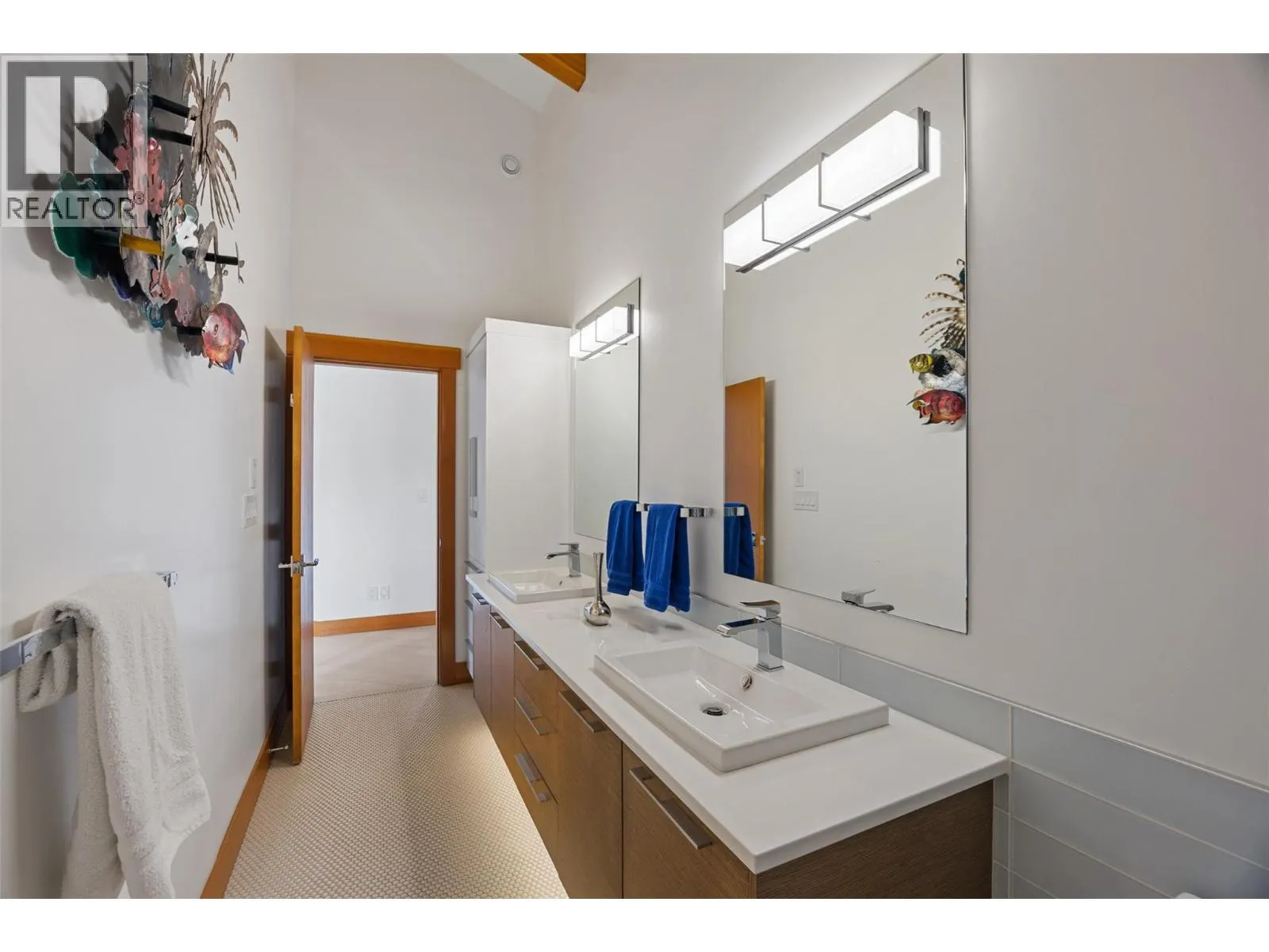 4249 Bella Vista Drive