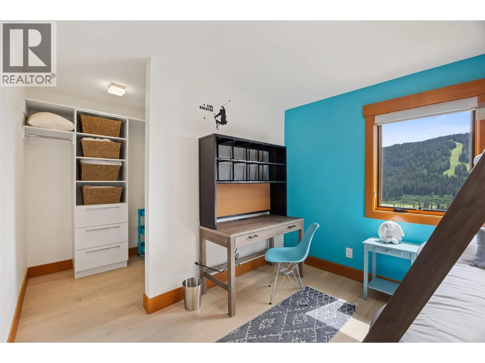 4249 Bella Vista Drive