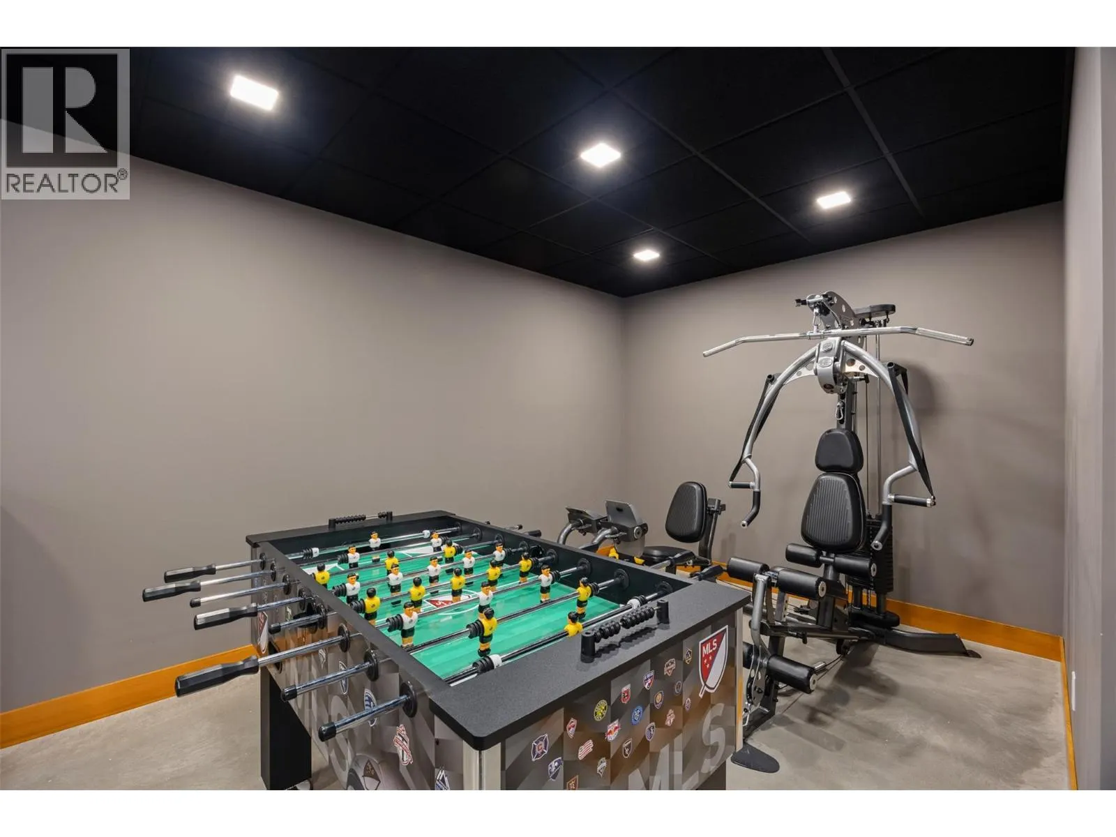 4249 Bella Vista Drive