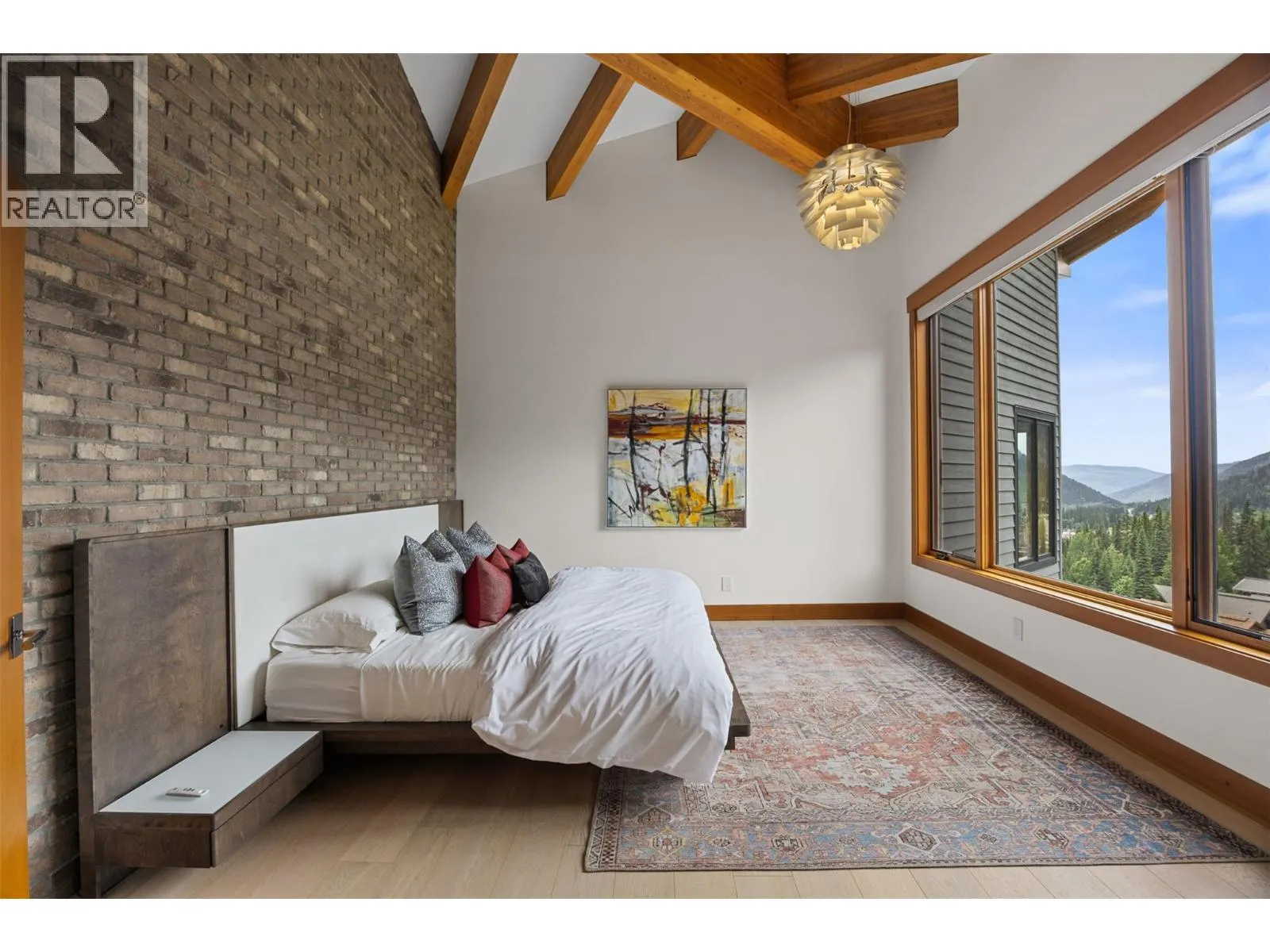 4249 Bella Vista Drive