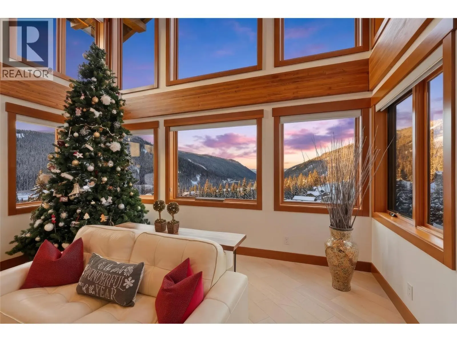 4249 Bella Vista Drive