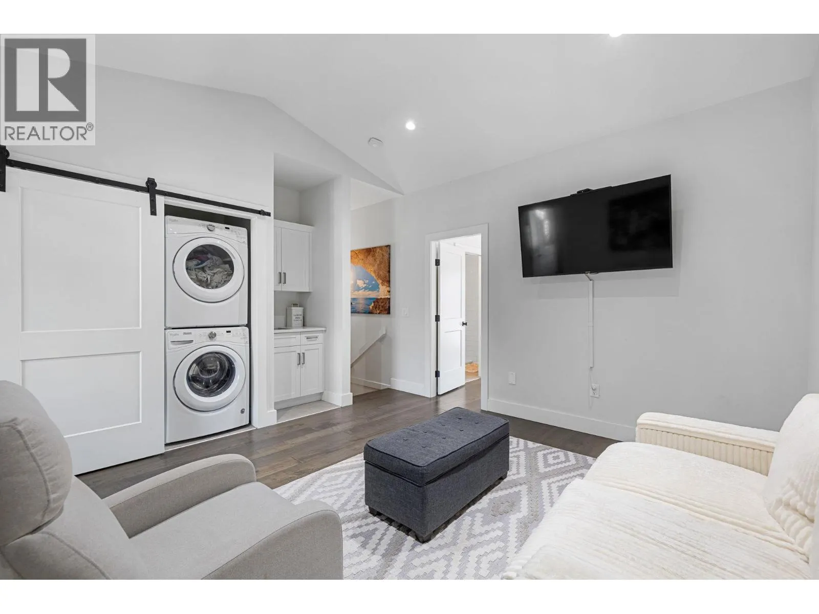 644 Lequime Road Unit# 15