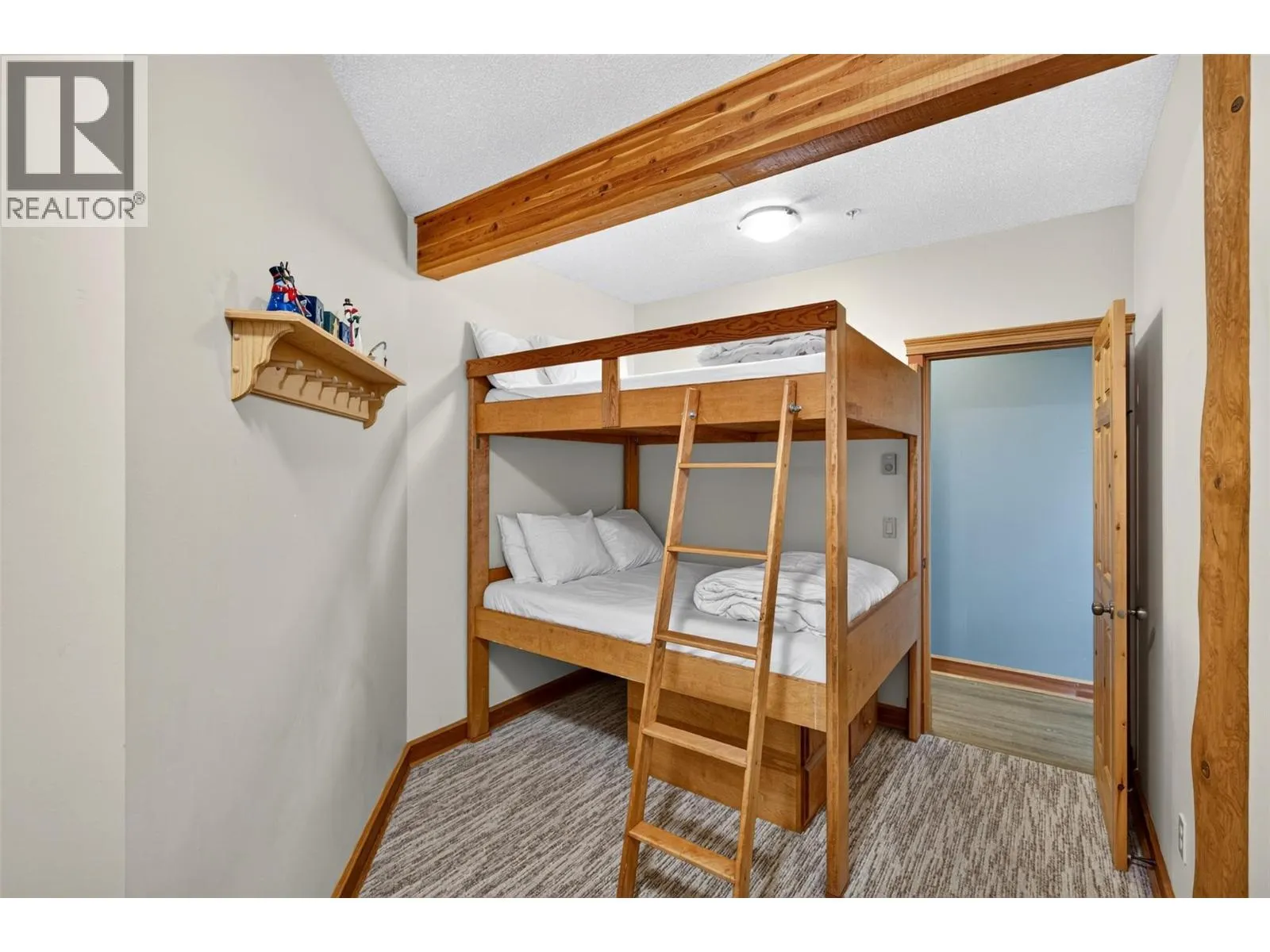 5873 Snow Pines Crescent Unit# A