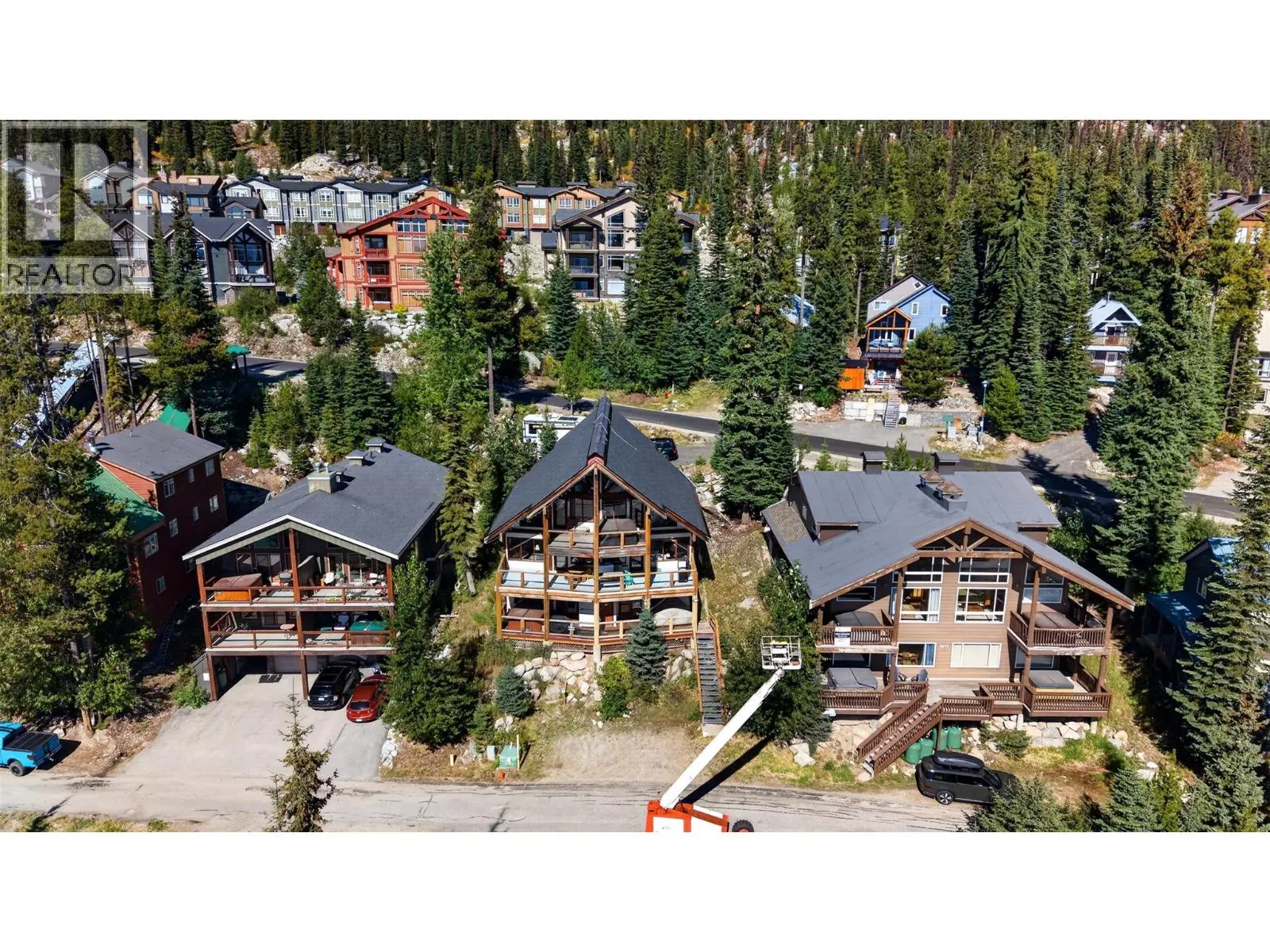 5873 Snow Pines Crescent Unit# A