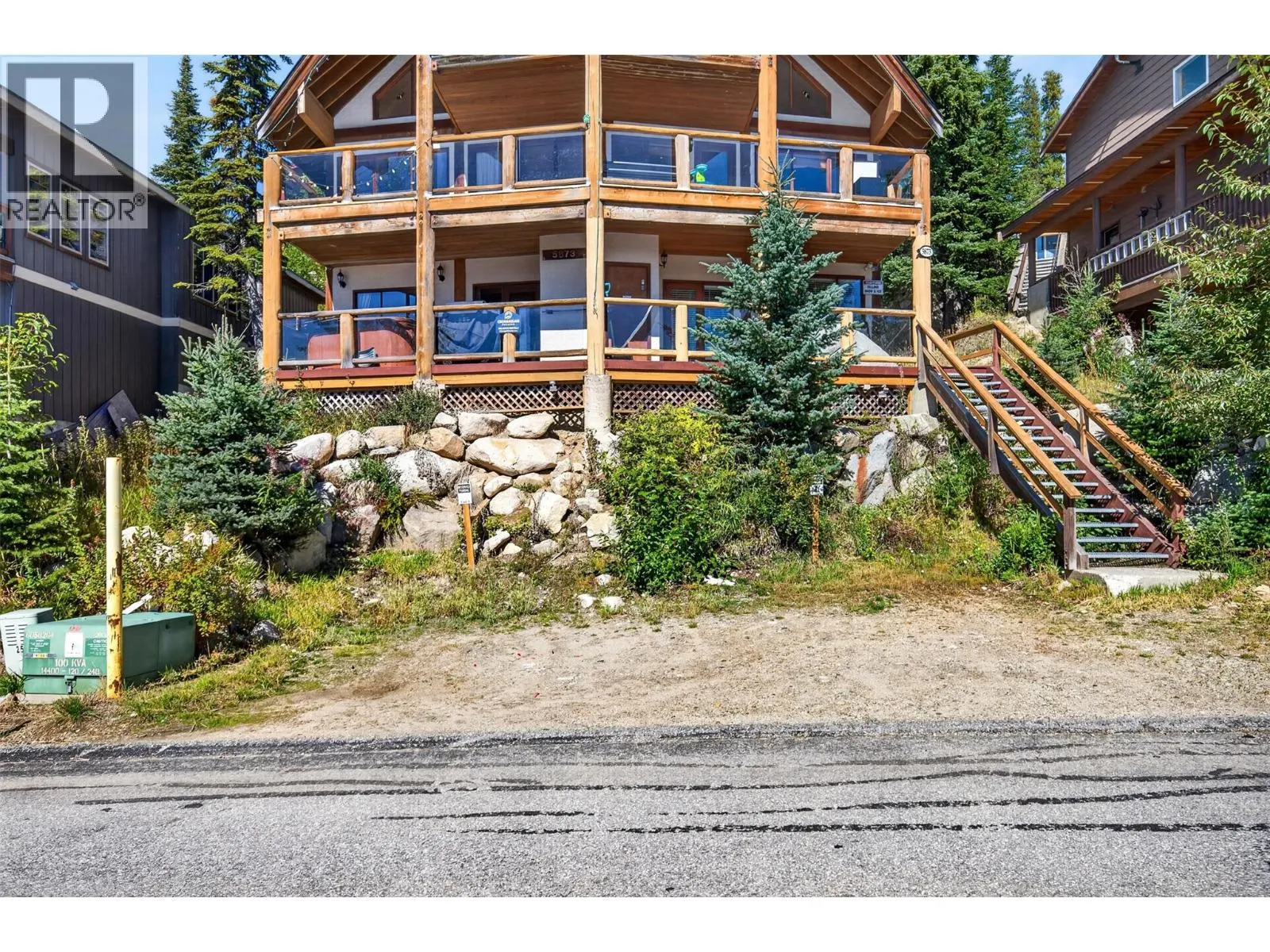 5873 Snow Pines Crescent Unit# A