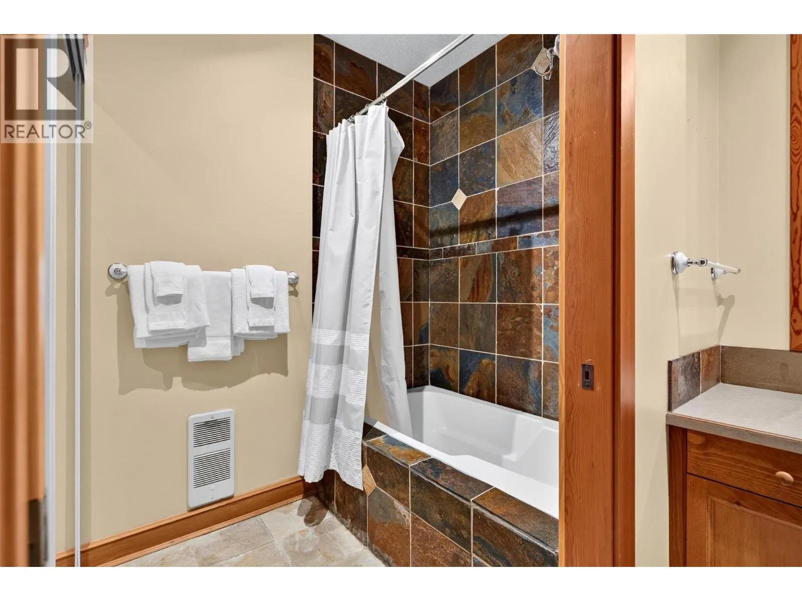 5873 Snow Pines Crescent Unit# A