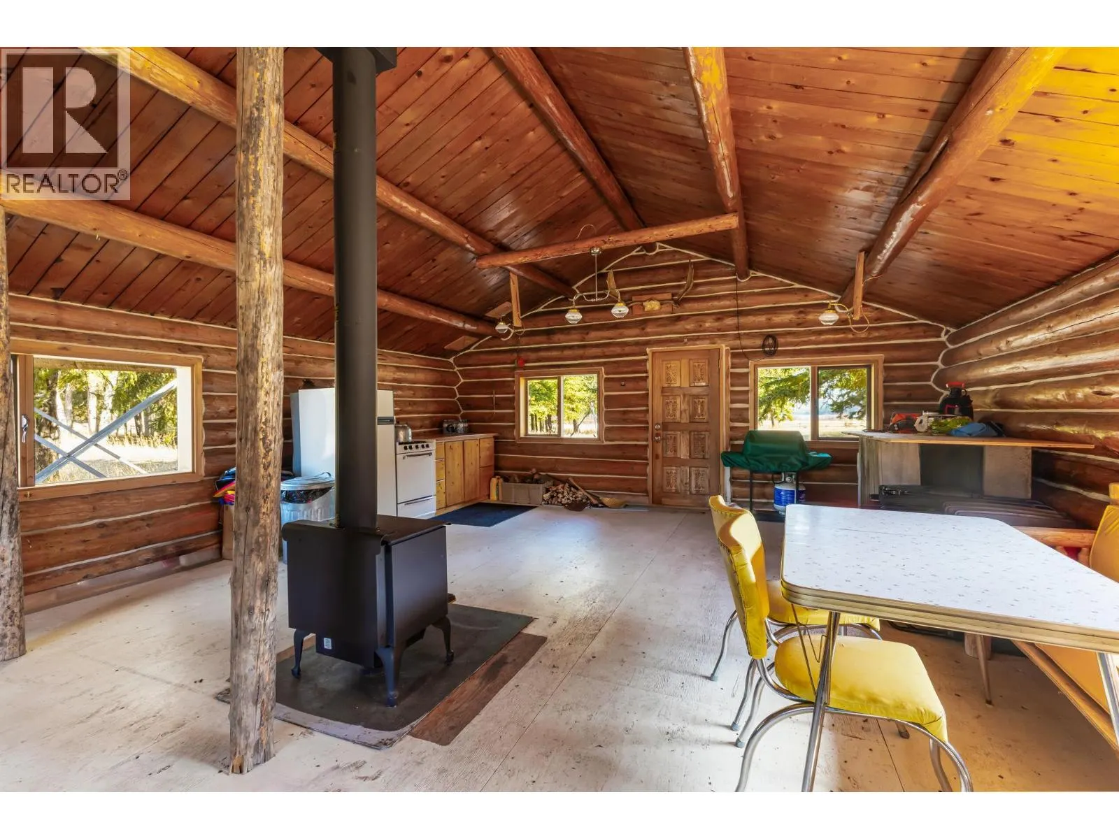 6800 Findlay Whitetail Lake Road