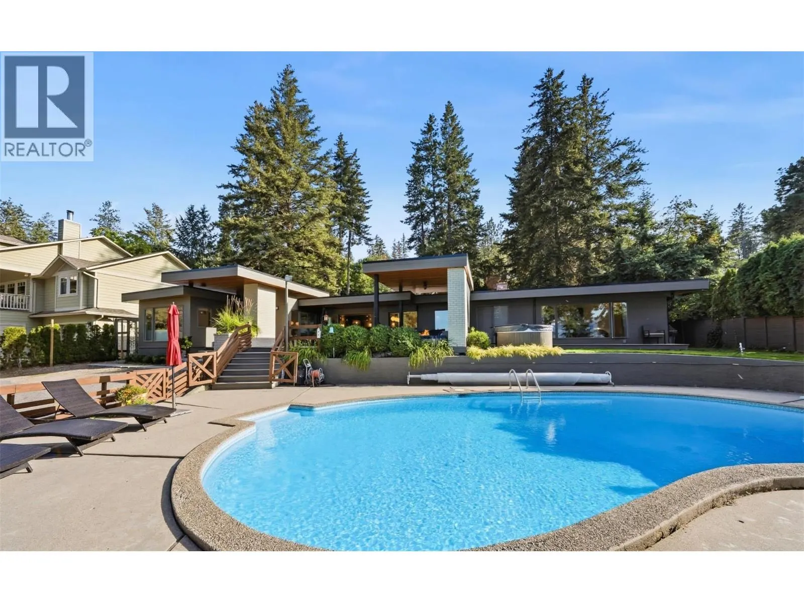 5147 Lakeshore Road