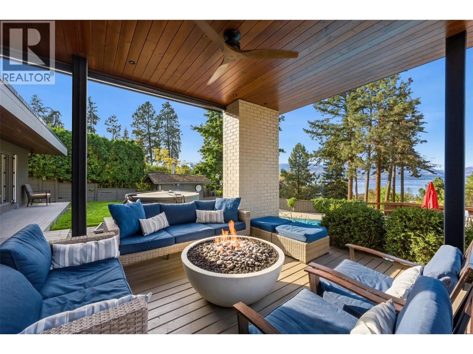 5147 Lakeshore Road