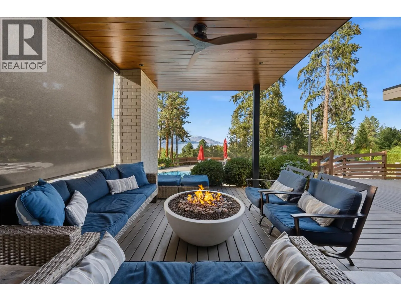 5147 Lakeshore Road