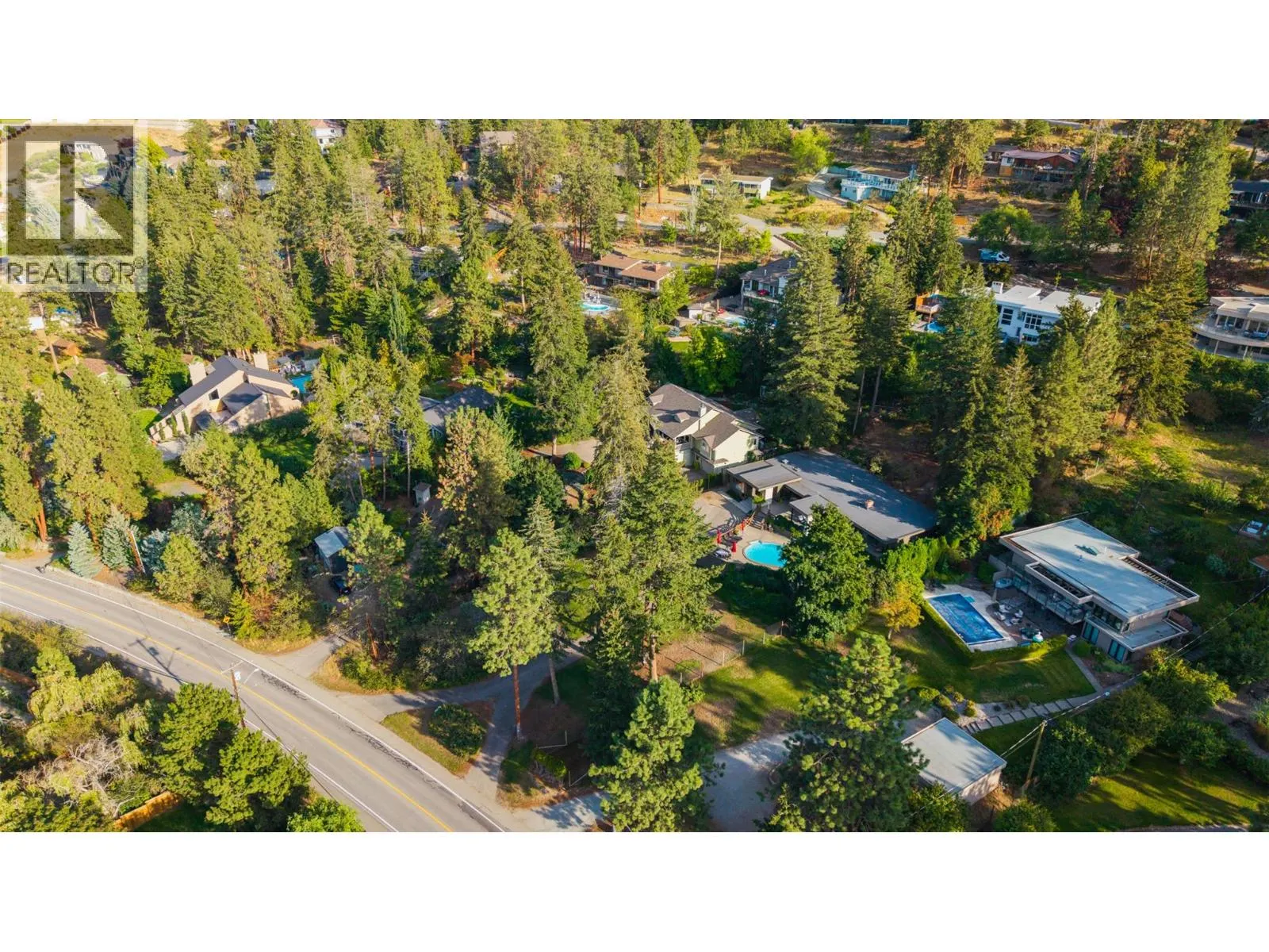 5147 Lakeshore Road