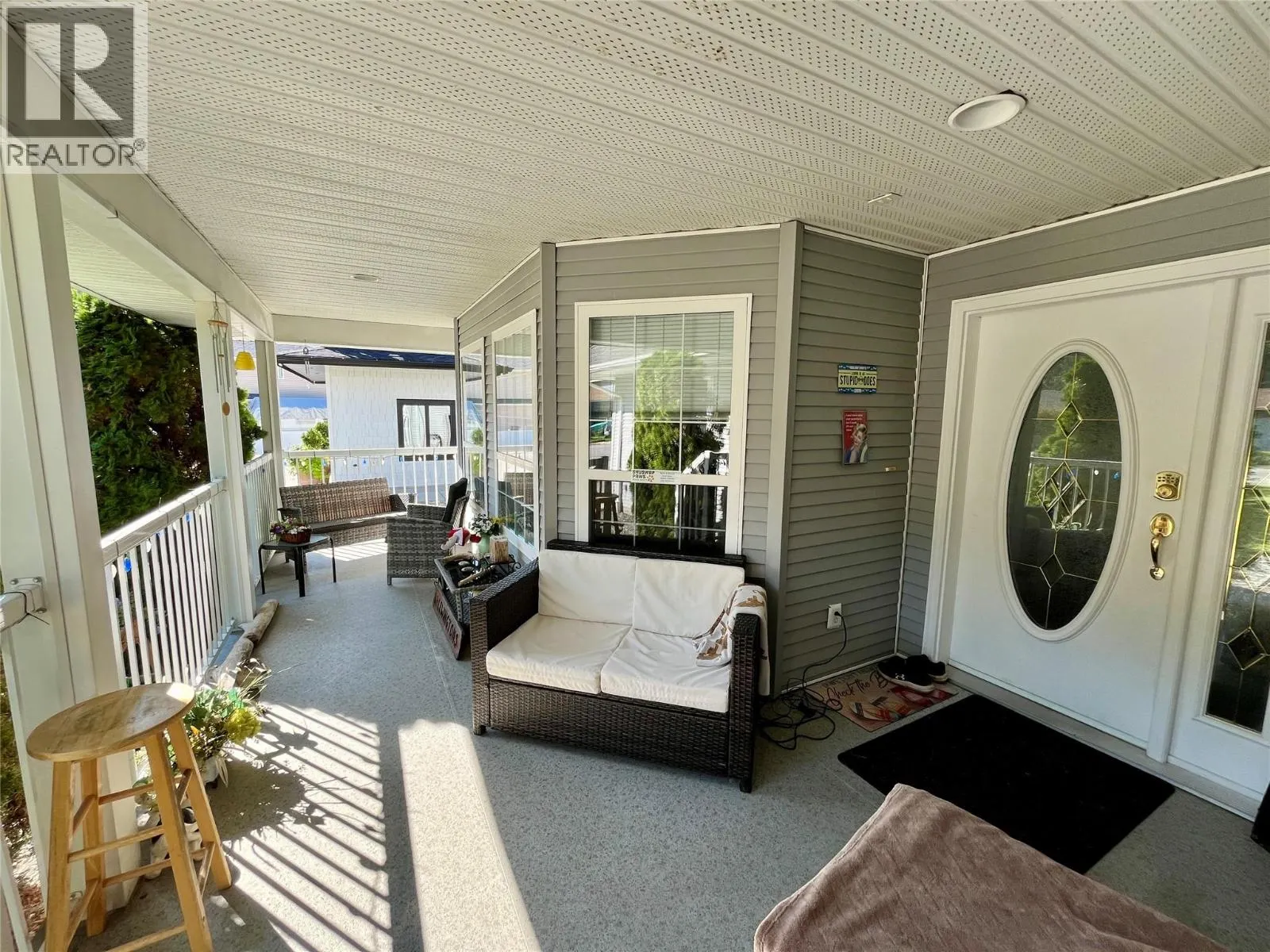 358 Oak Avenue