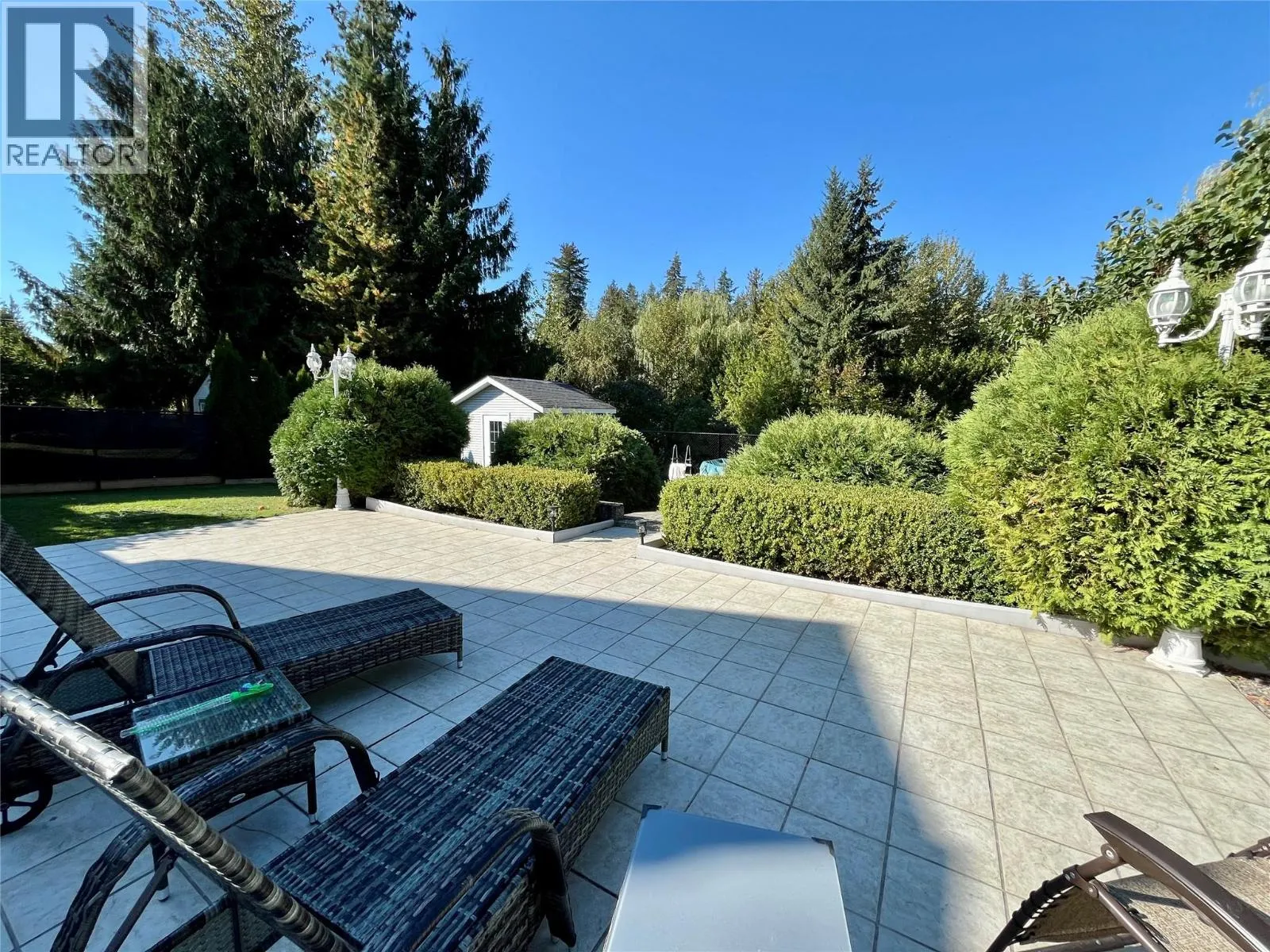 358 Oak Avenue