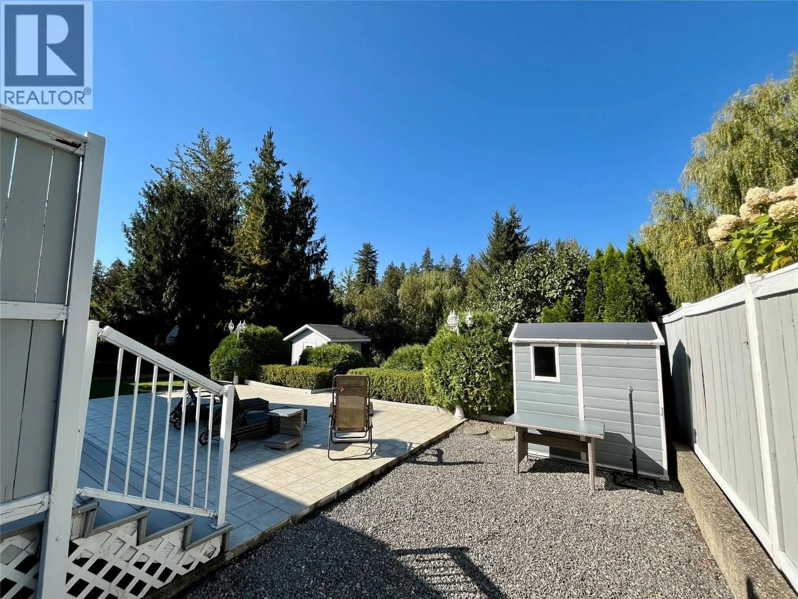 358 Oak Avenue