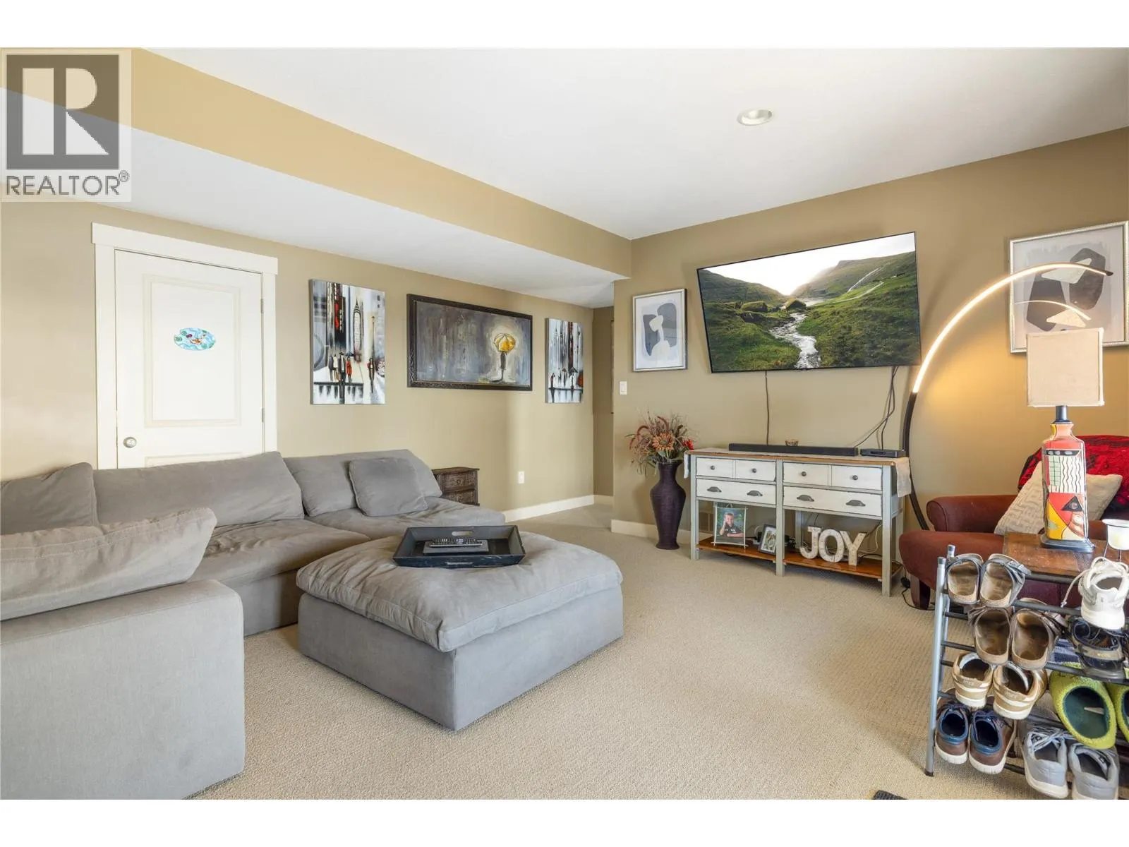 716 Mt. York Drive