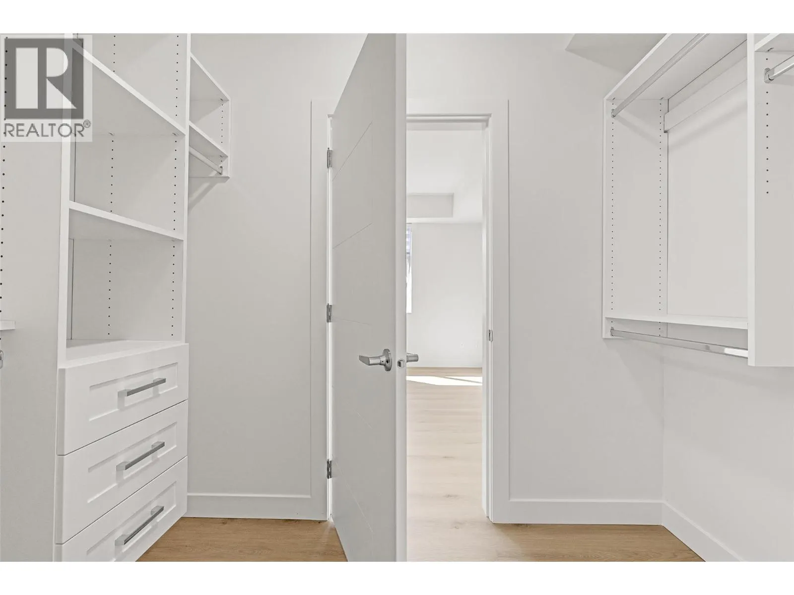 5300 Main Street Unit# 202