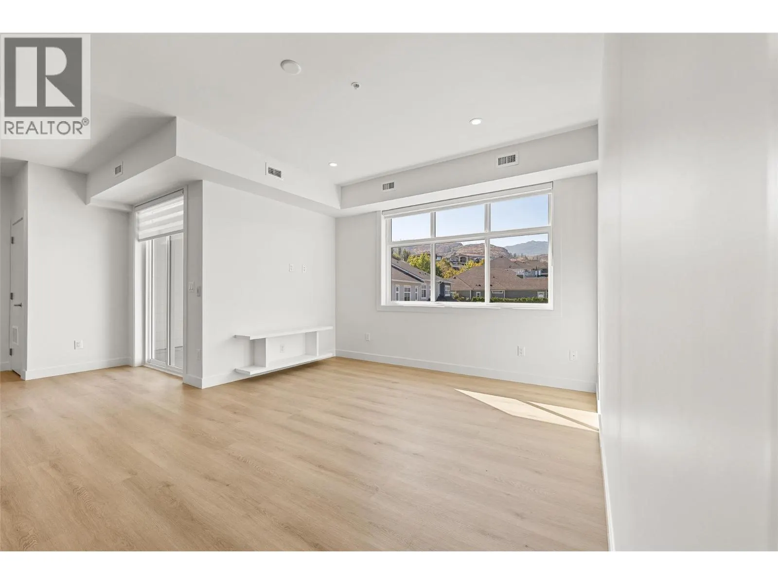 5300 Main Street Unit# 202