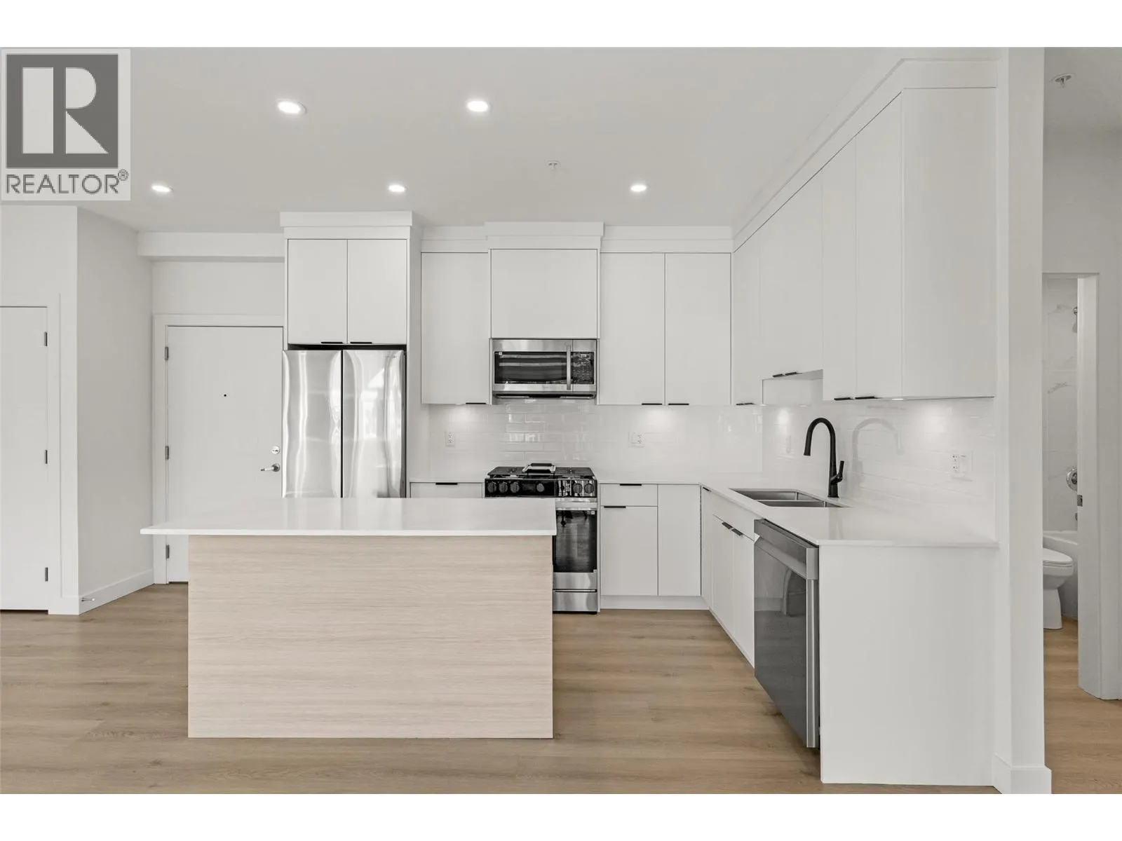 5300 Main Street Unit# 202