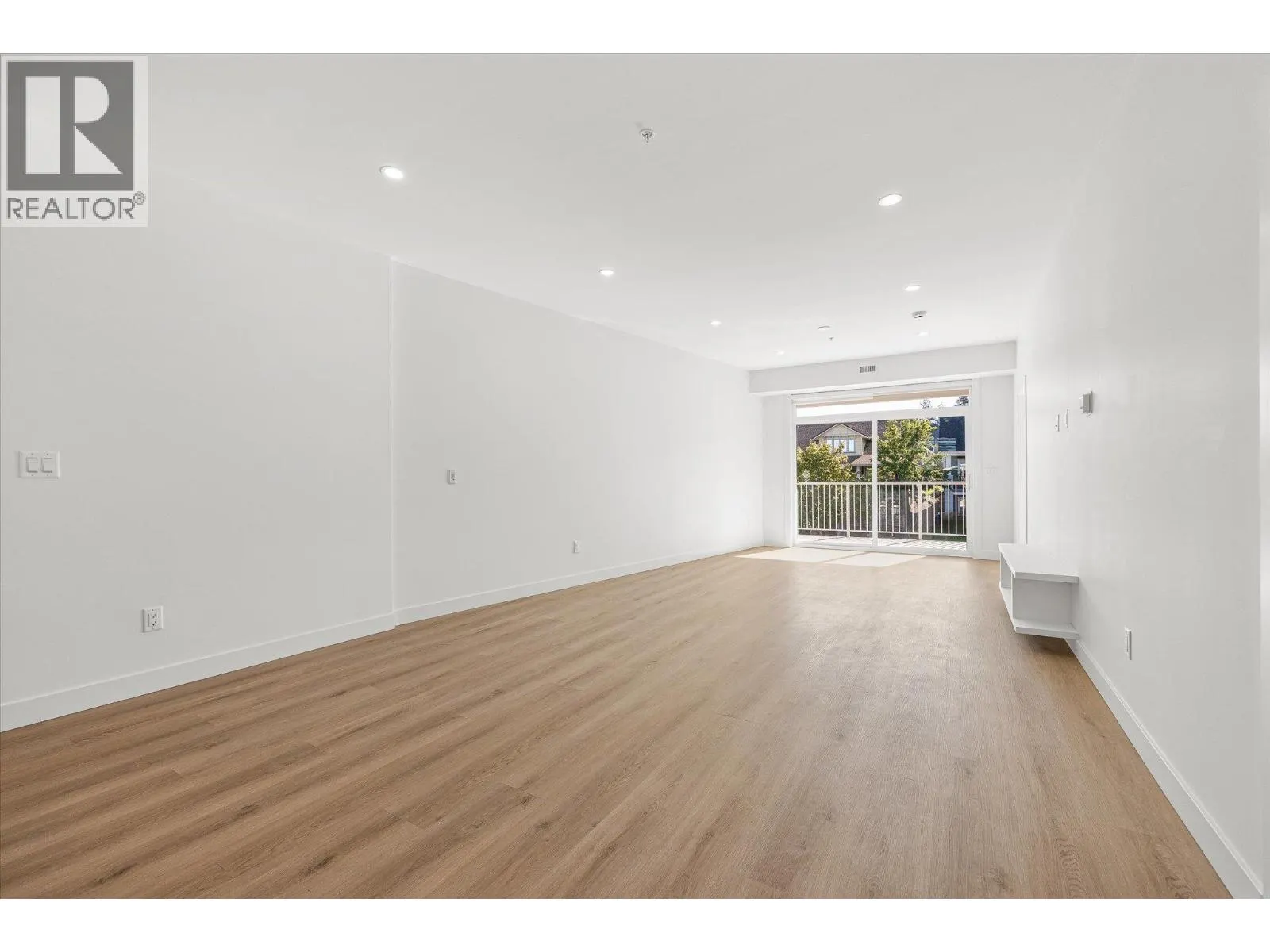 5300 Main Street Unit# 204