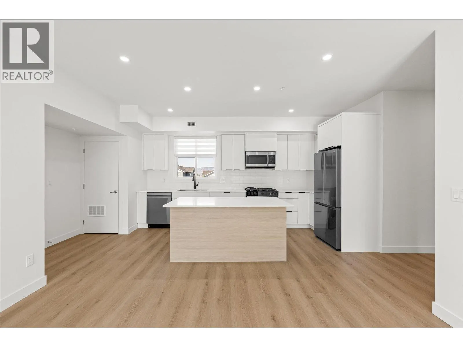 5300 Main Street Unit# 204