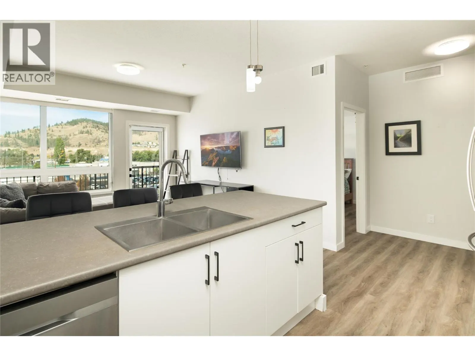 1215 St. Paul Street Unit# 403