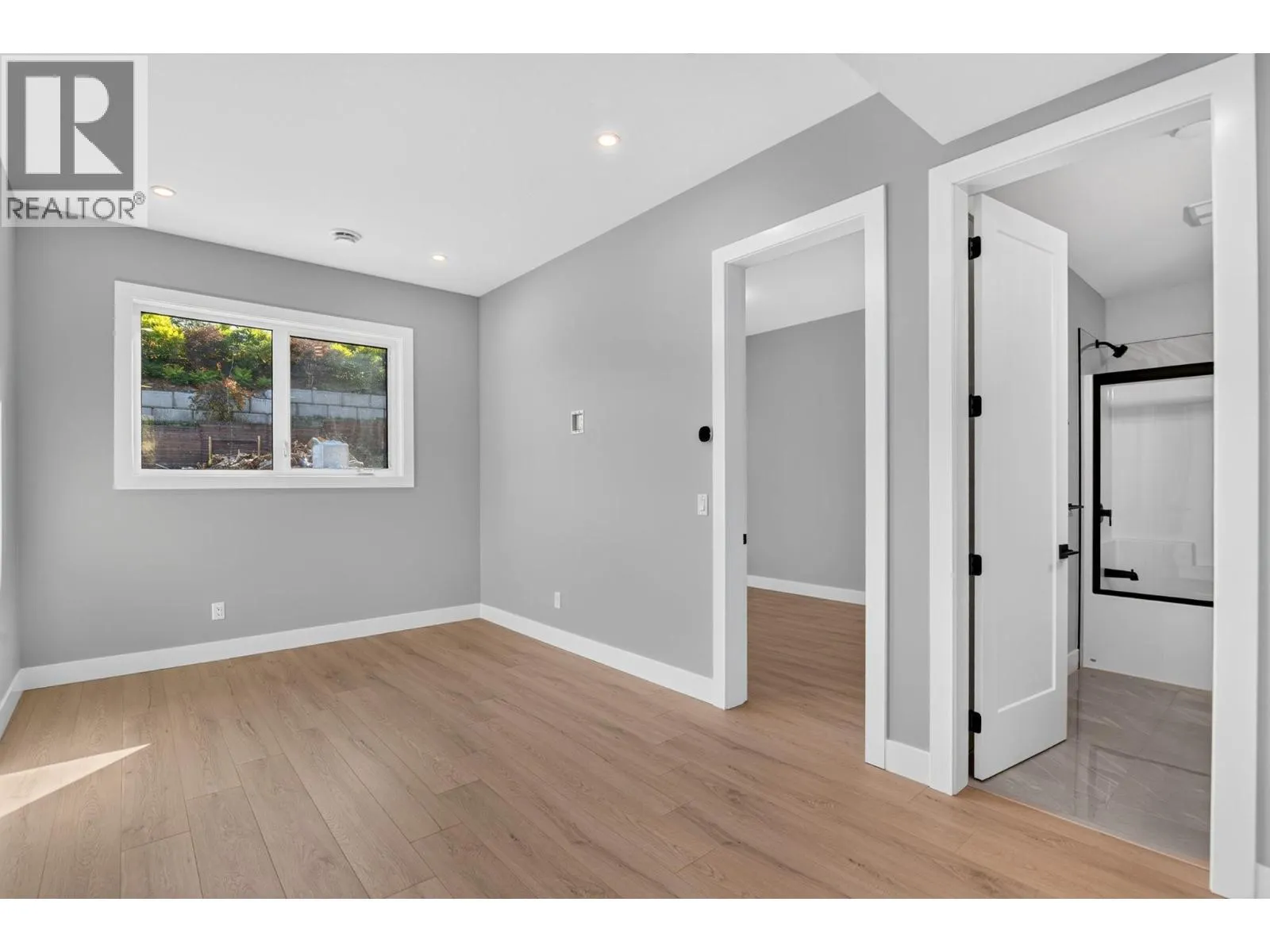 757 Barnaby Road Unit# 3