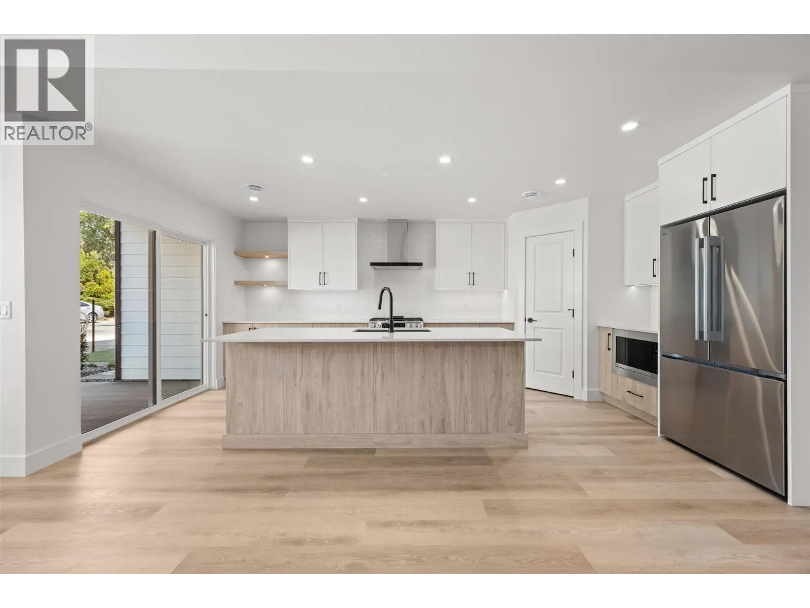 773 Kinnear Avenue Unit# 2
