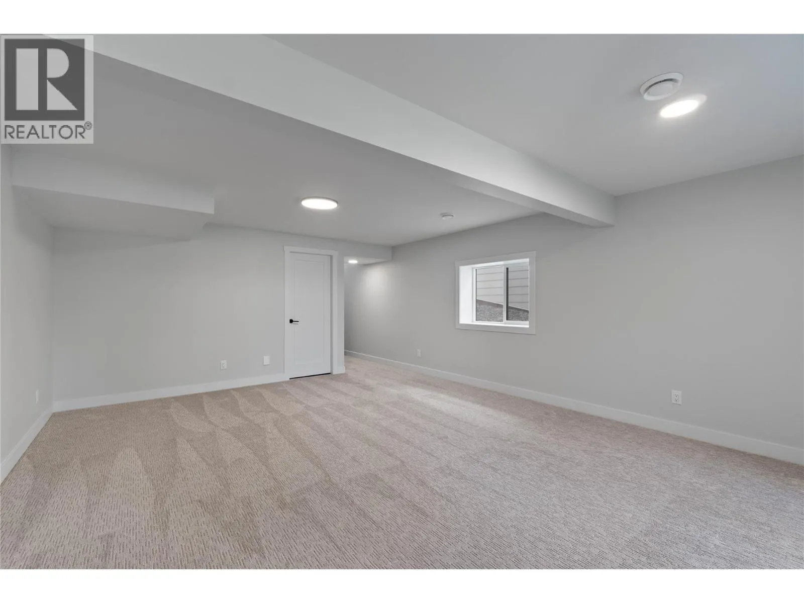 1840 10 Street SW Unit# 9