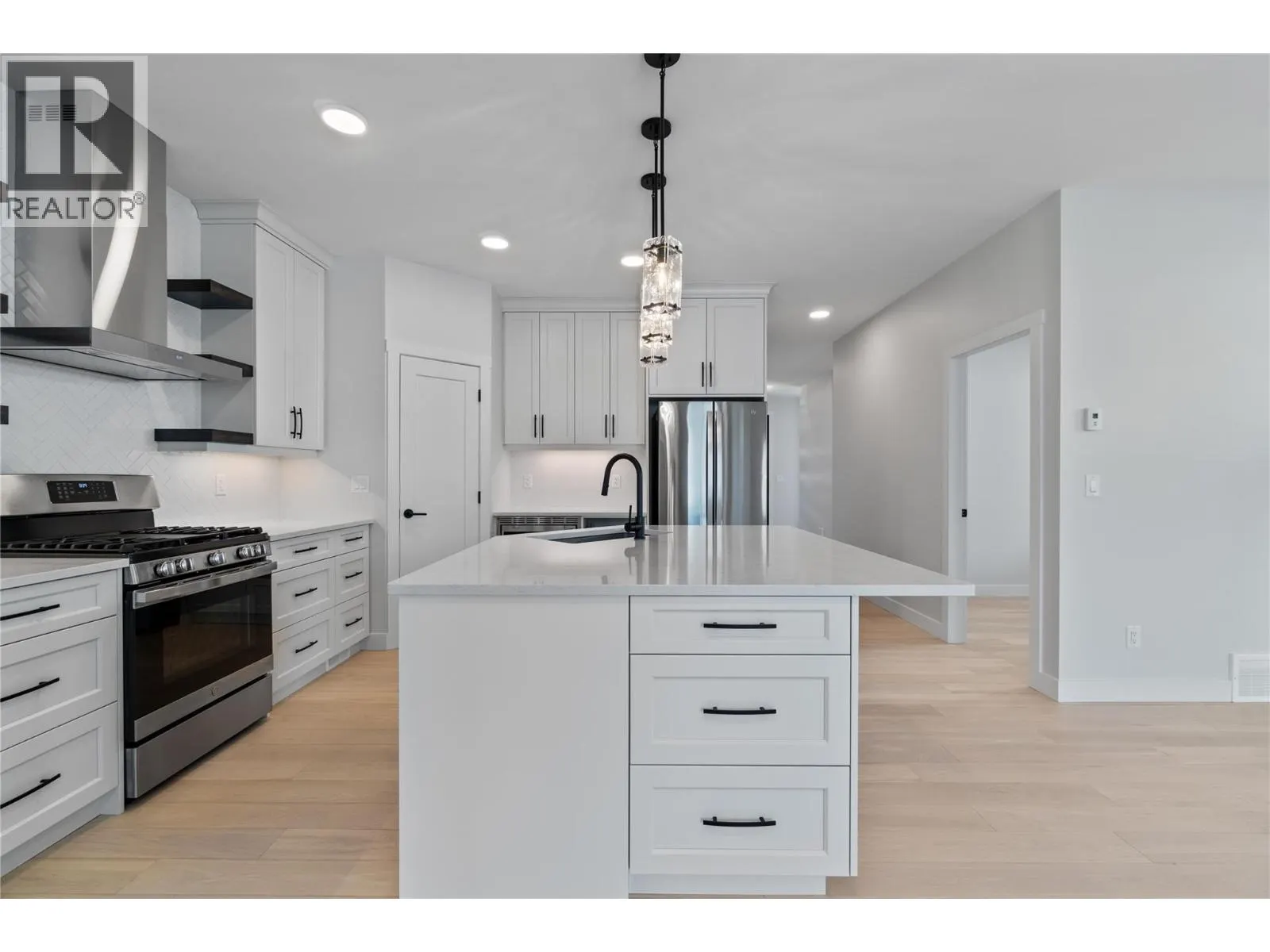 1840 10 Street SW Unit# 9