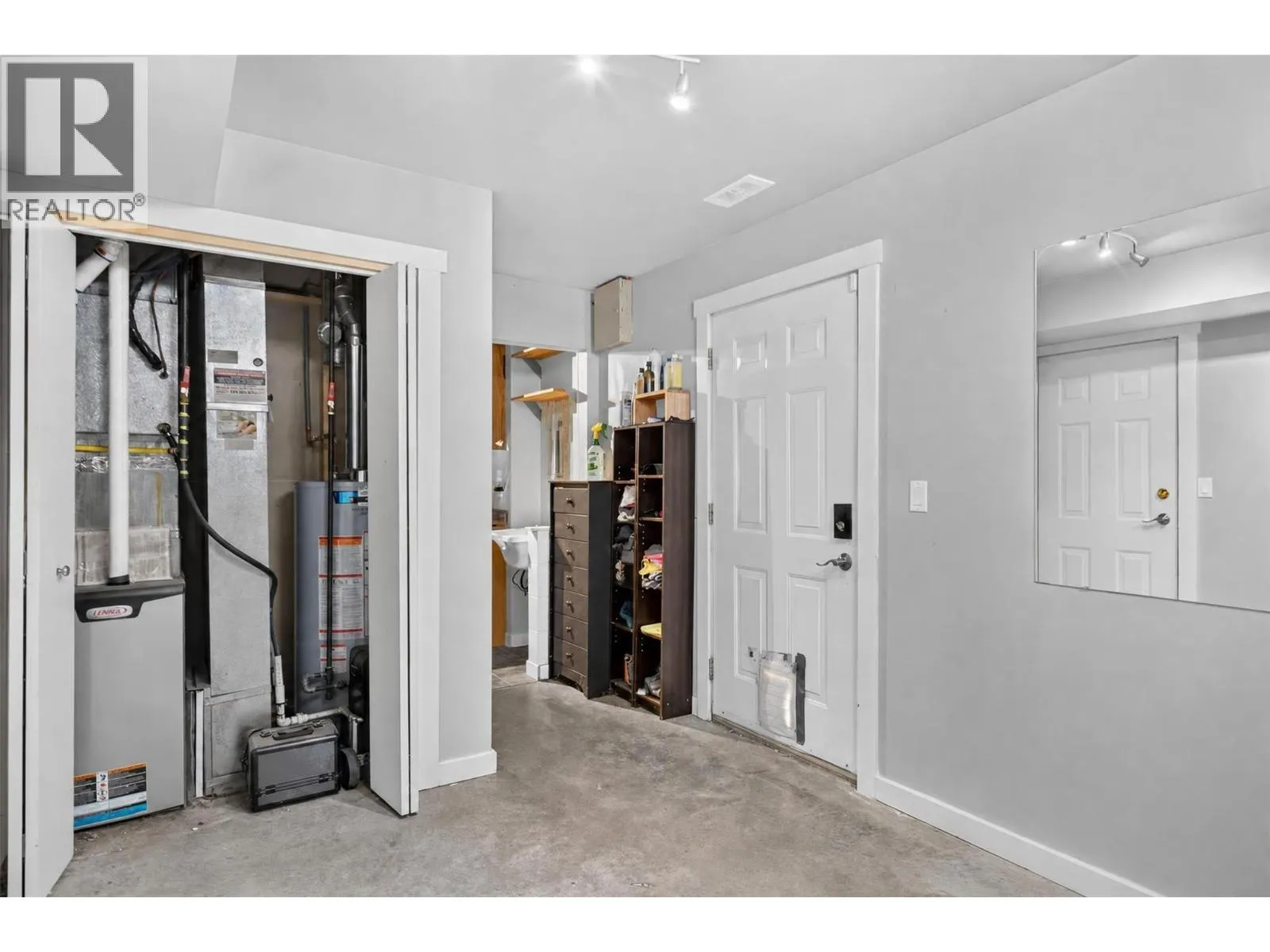 2471 Asquith Court