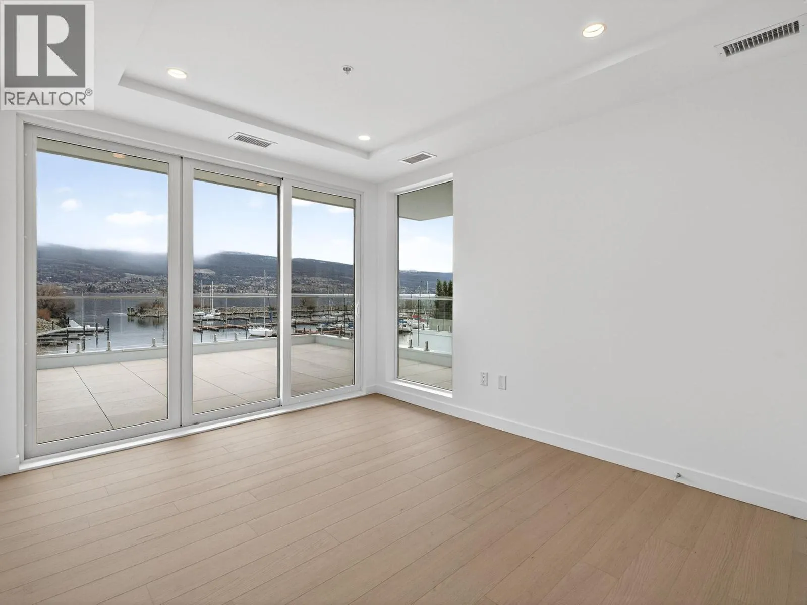 13415 Lakeshore Drive S Unit# 202