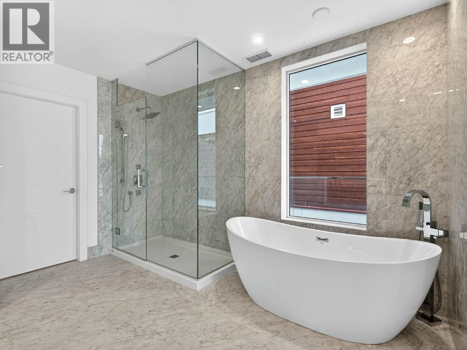 13415 Lakeshore Drive S Unit# 202