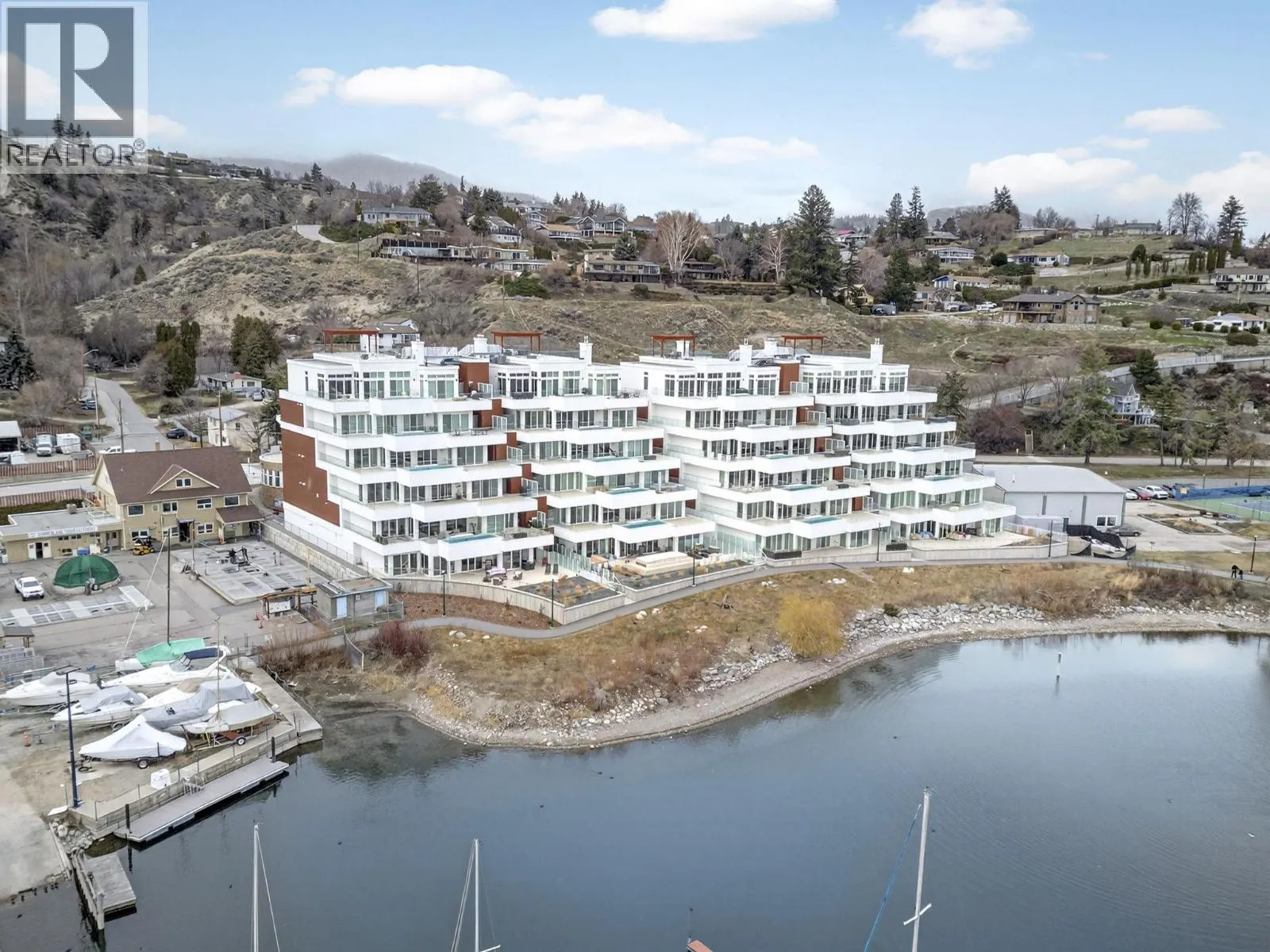 13415 Lakeshore Drive S Unit# 202