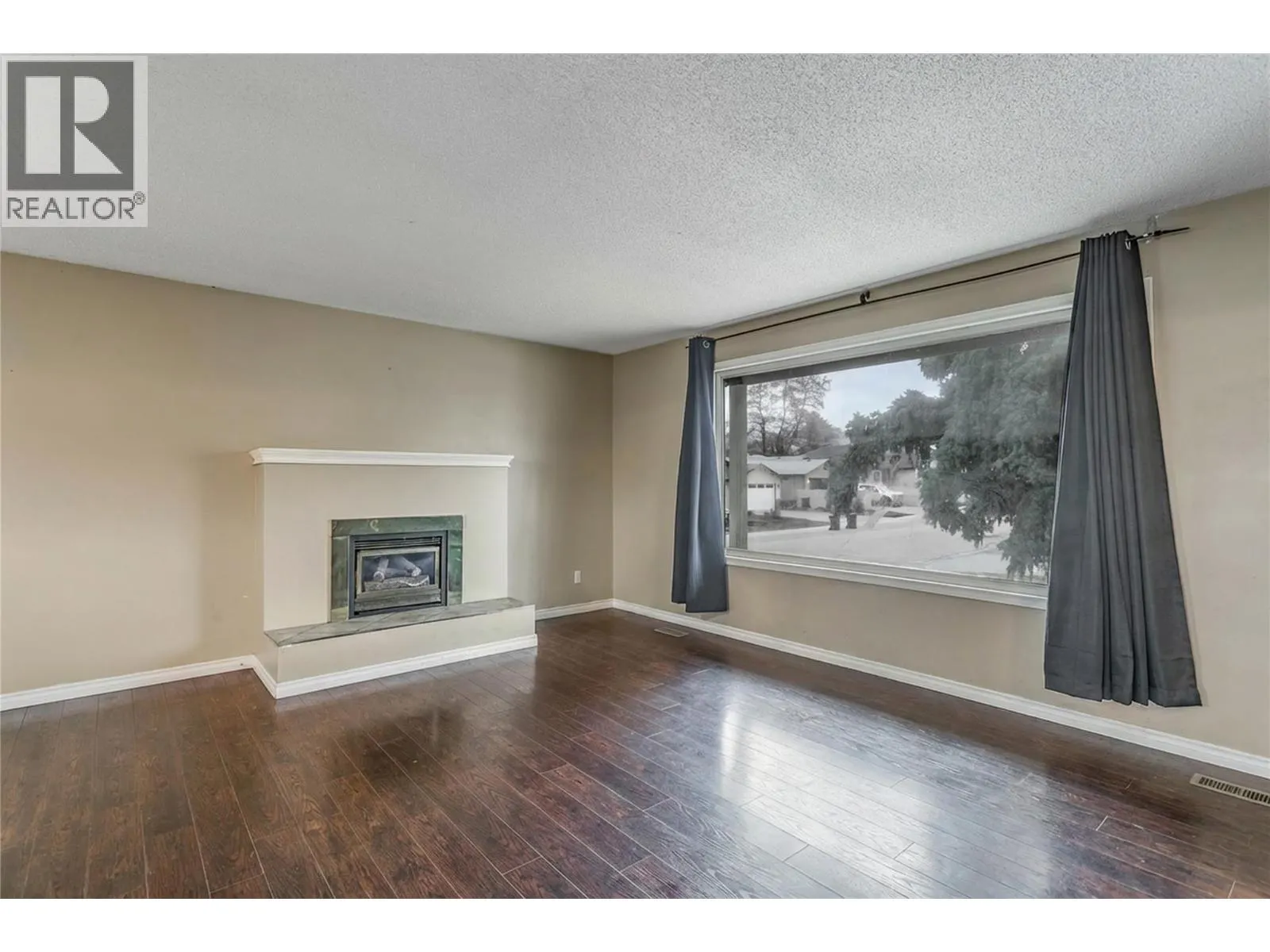 758 Josselyn Court
