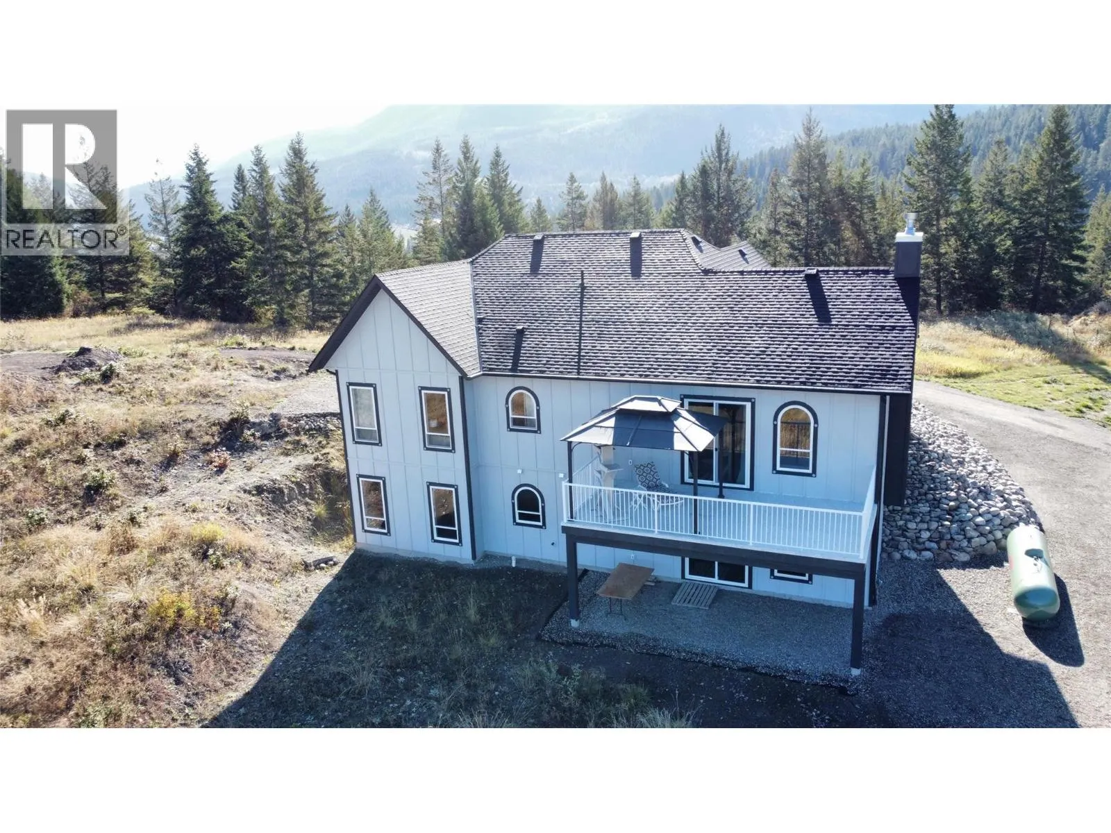 59 Rawlings Lake Road