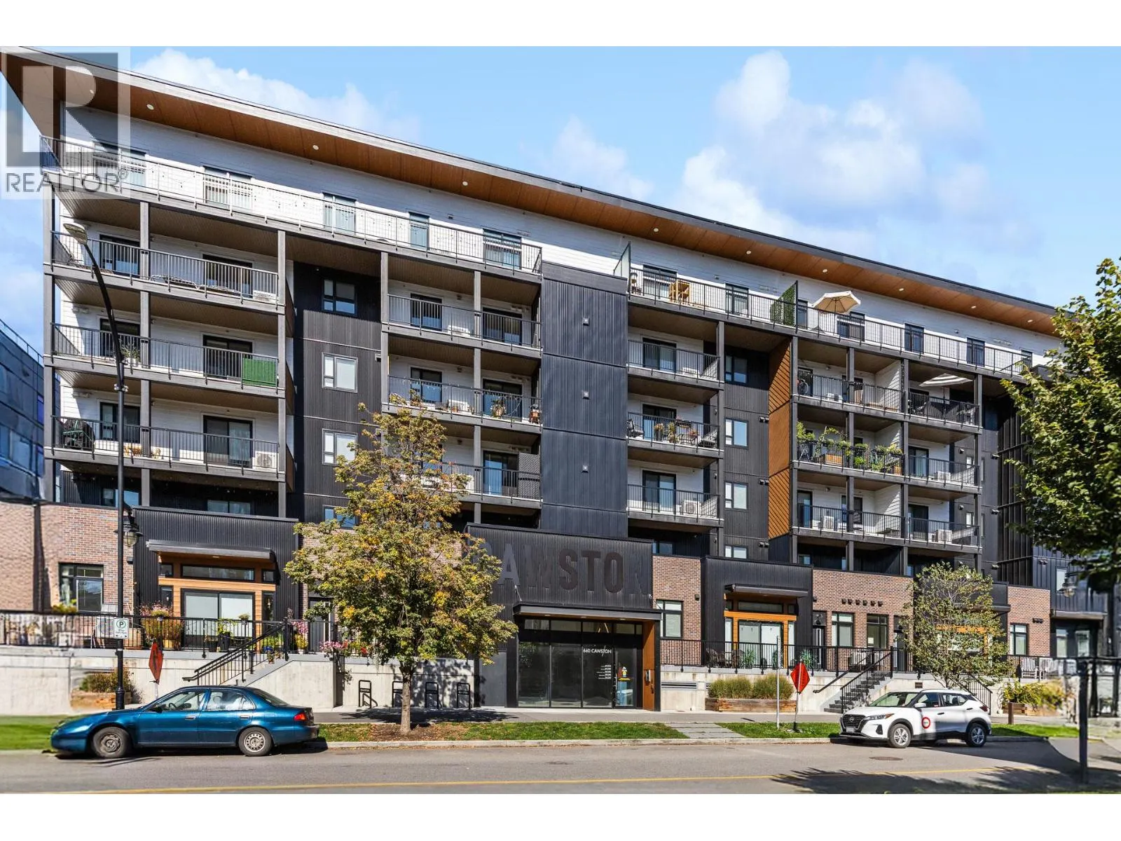 660 Cawston Avenue N Unit# 407