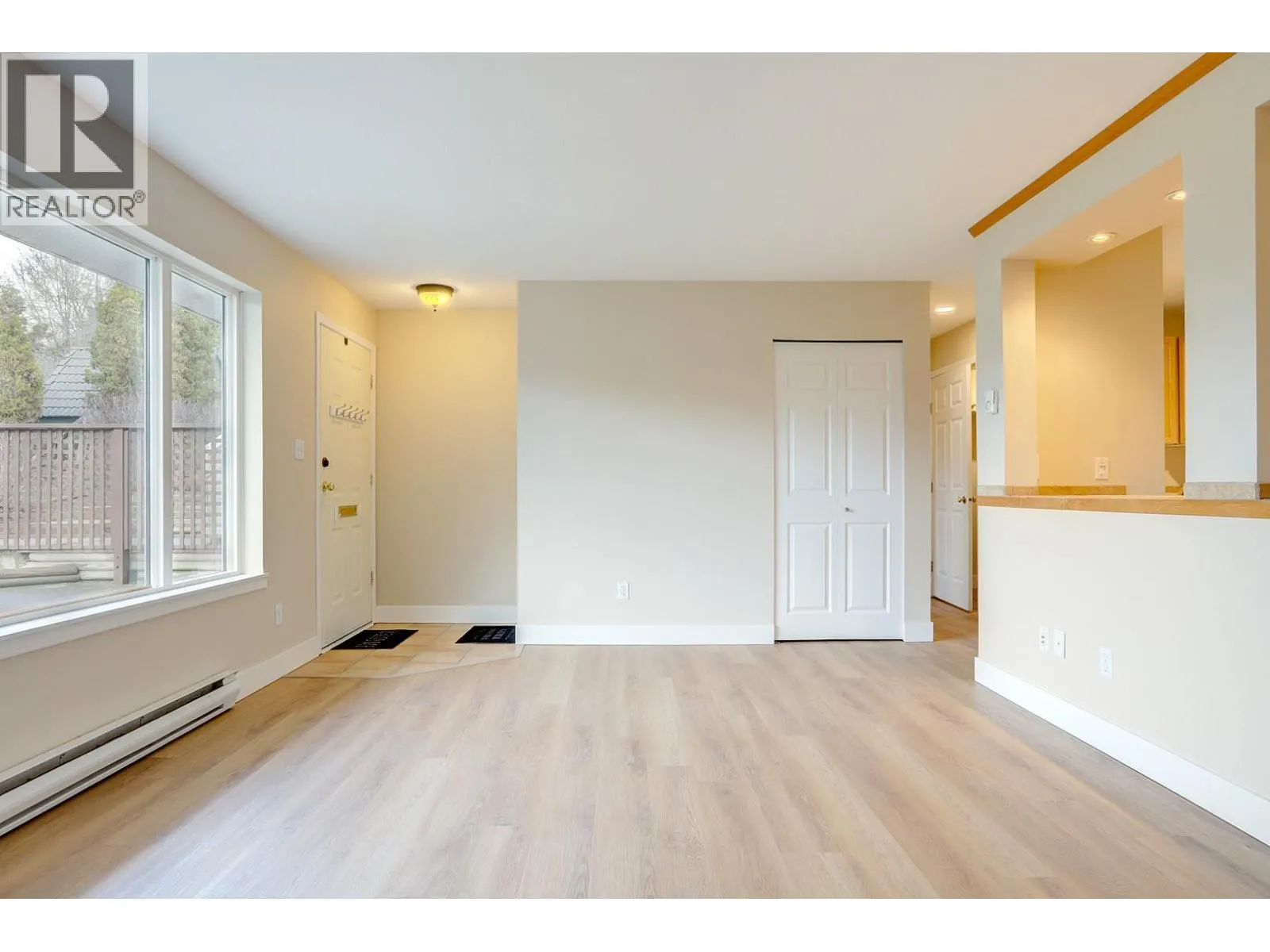 505 Browne Road Unit# 103