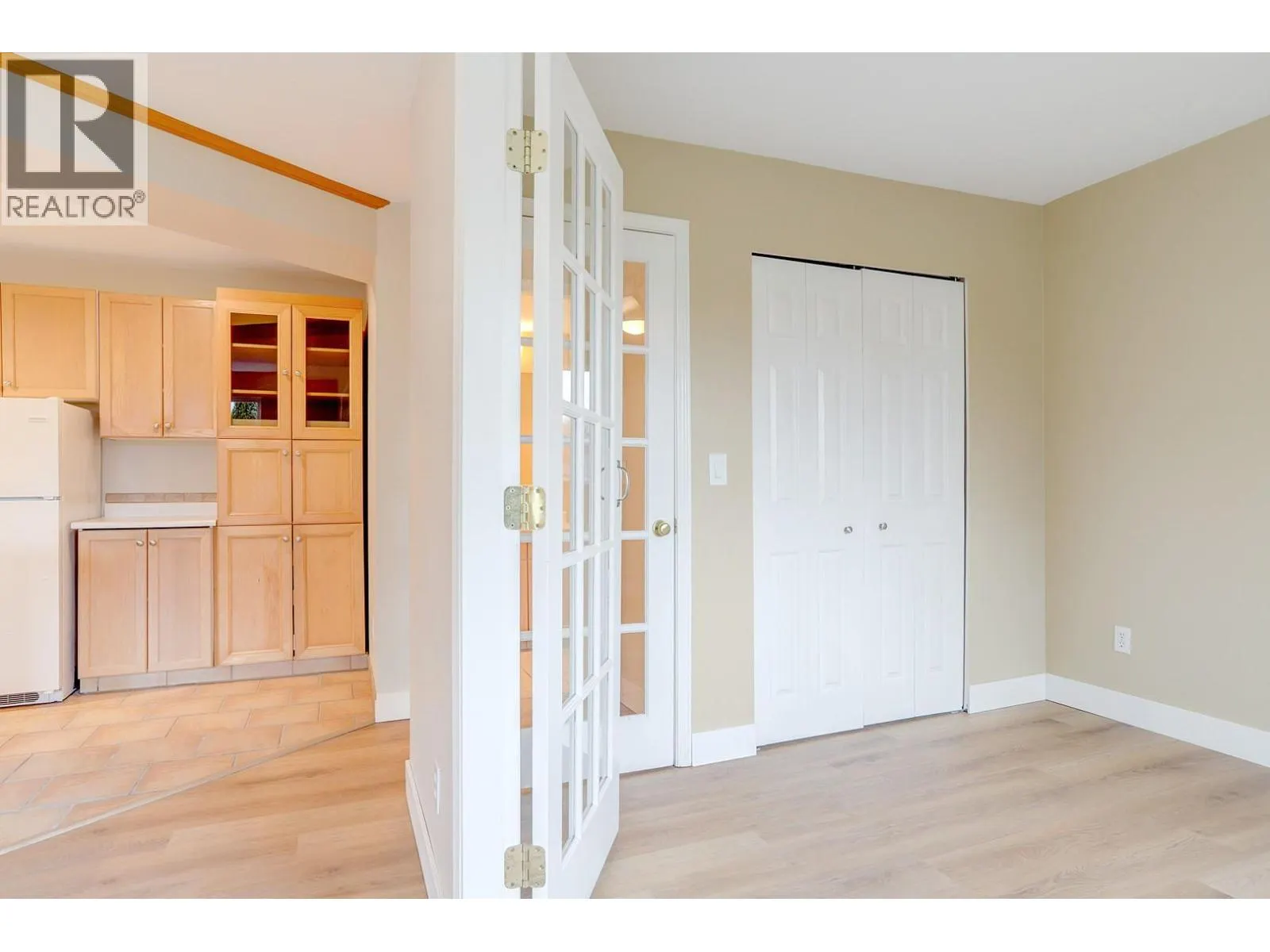 505 Browne Road Unit# 103